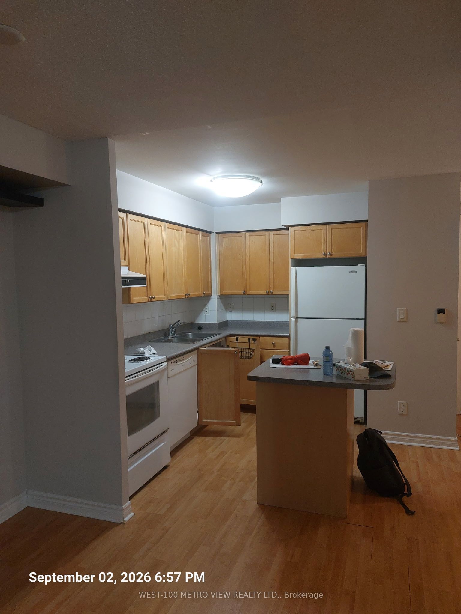 3888 Duke Of York Boulevard 2623 Property Photo 4