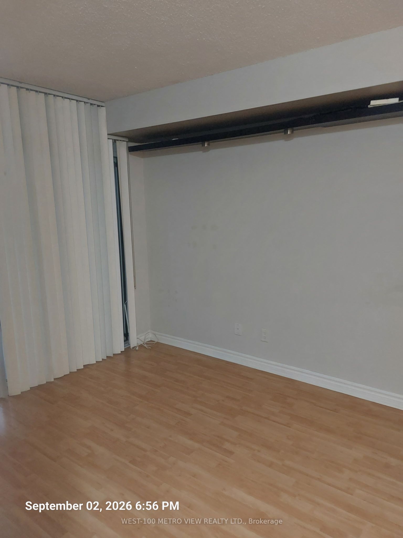 3888 Duke Of York Boulevard 2623 Property Photo 5