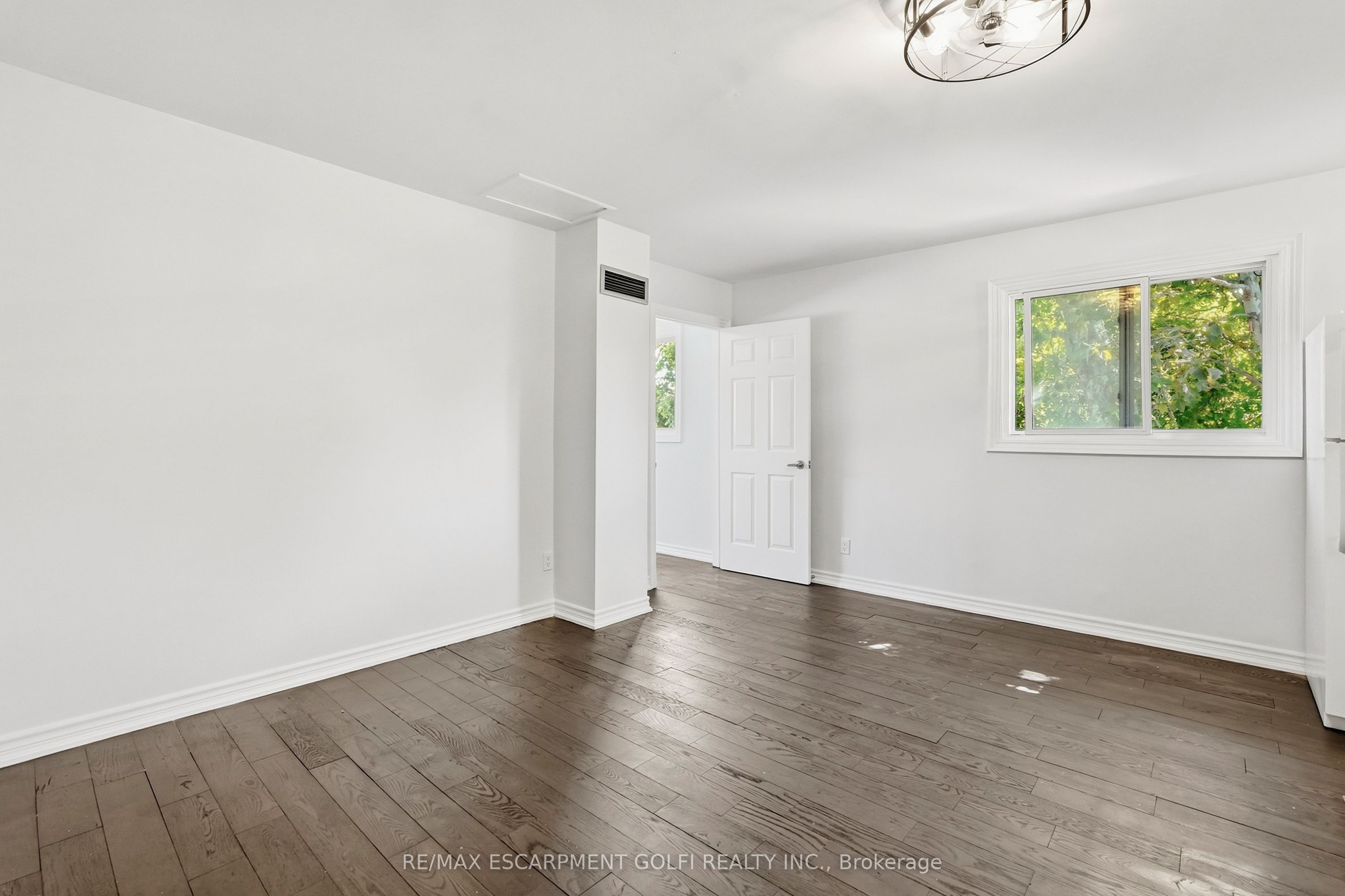 2180 Dixie Road Property Photo 25