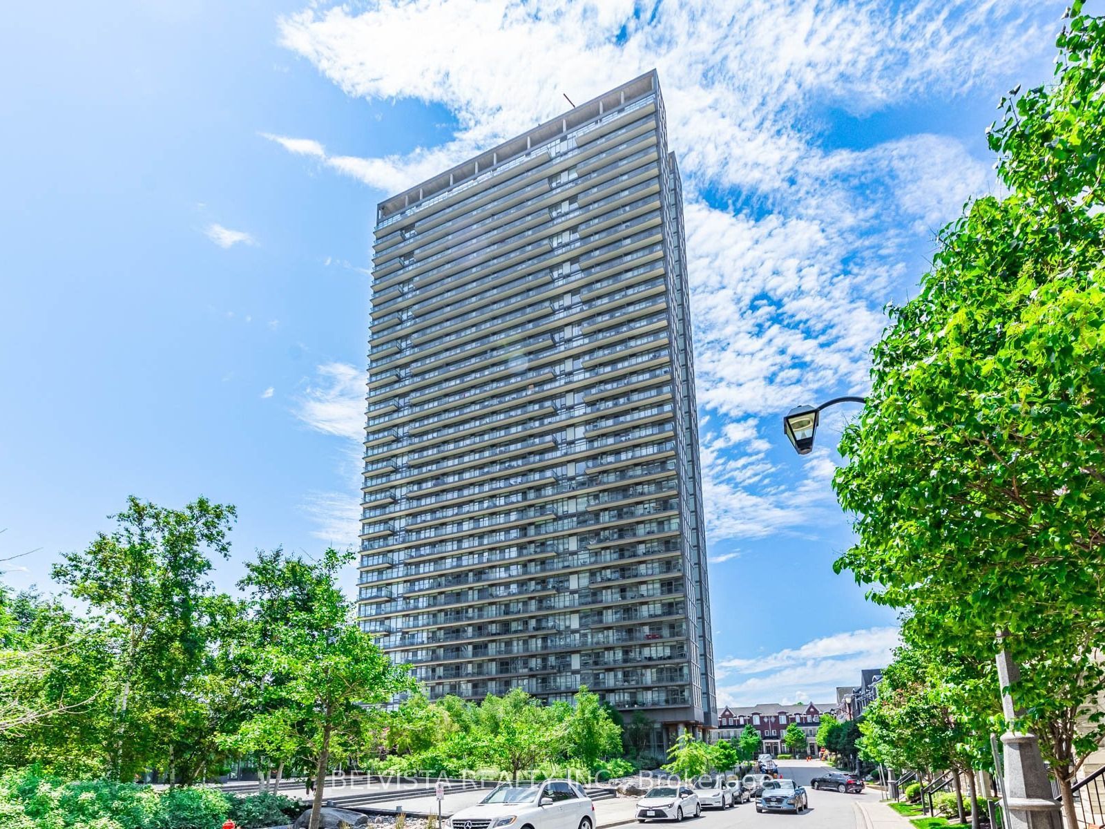 105 The Queensway Avenue 805 Property Photo 1