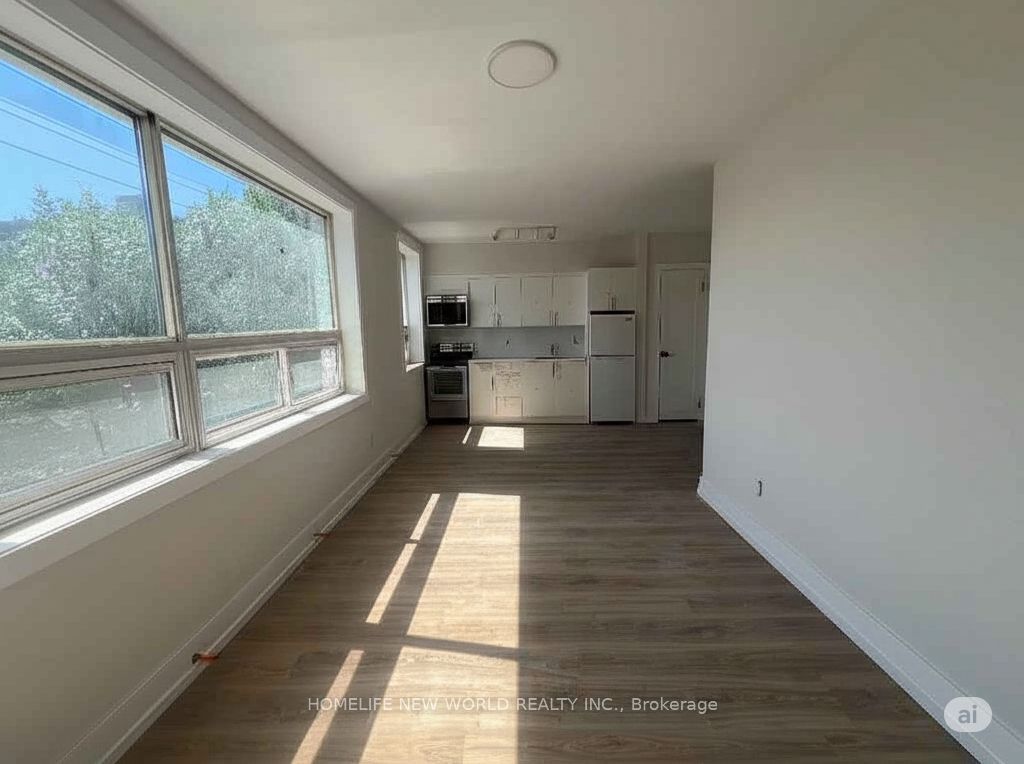 2310 Lake Shore Boulevard 3 Property Photo 1