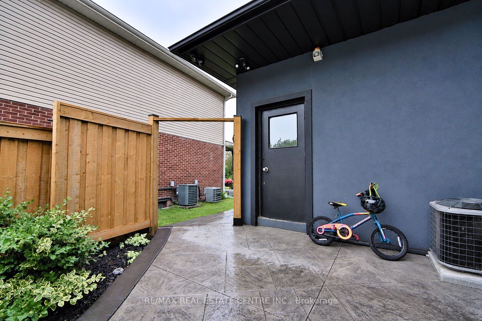 3158 Valmarie Avenue Property Photo 37