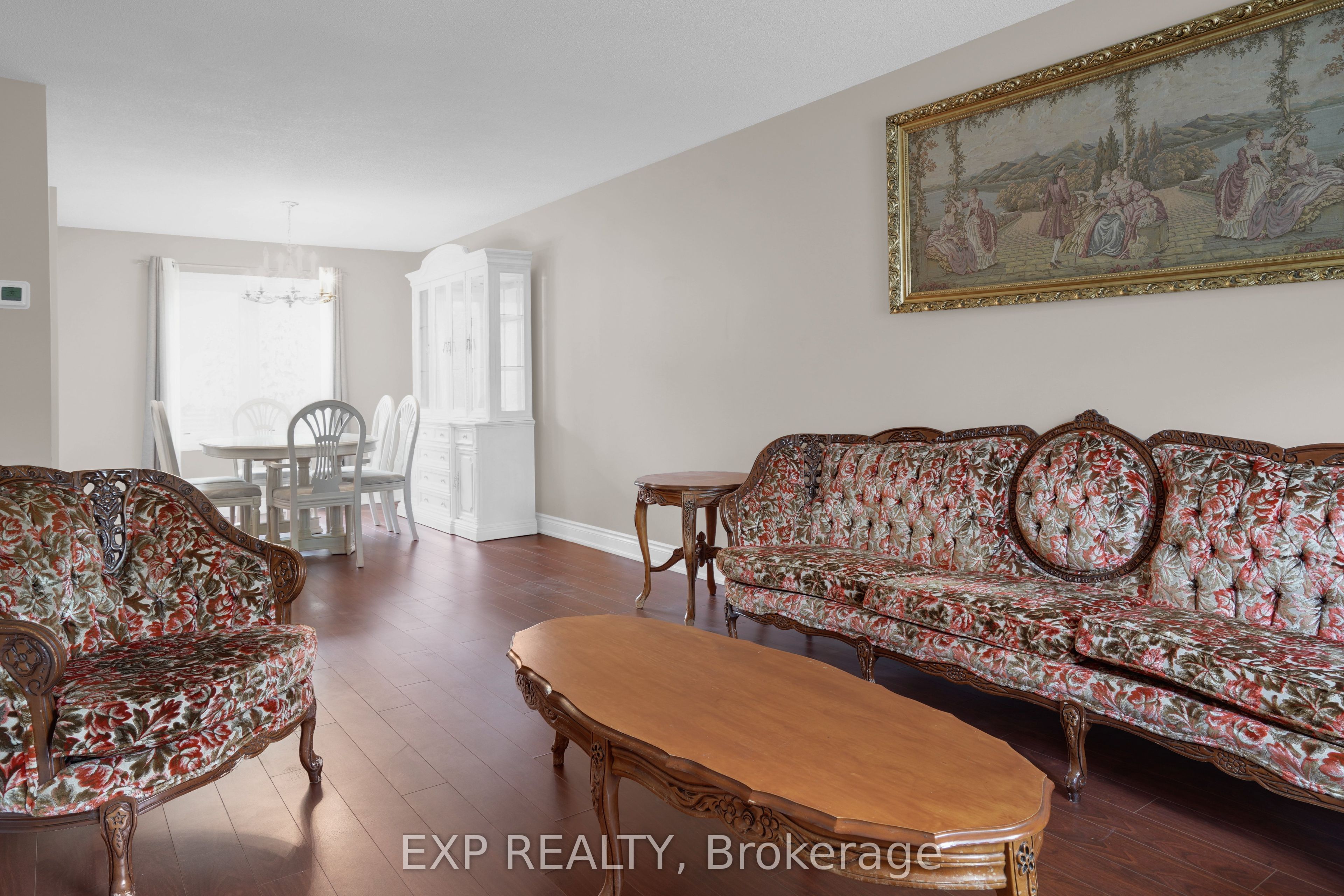 271 Murray Street Property Photo 5