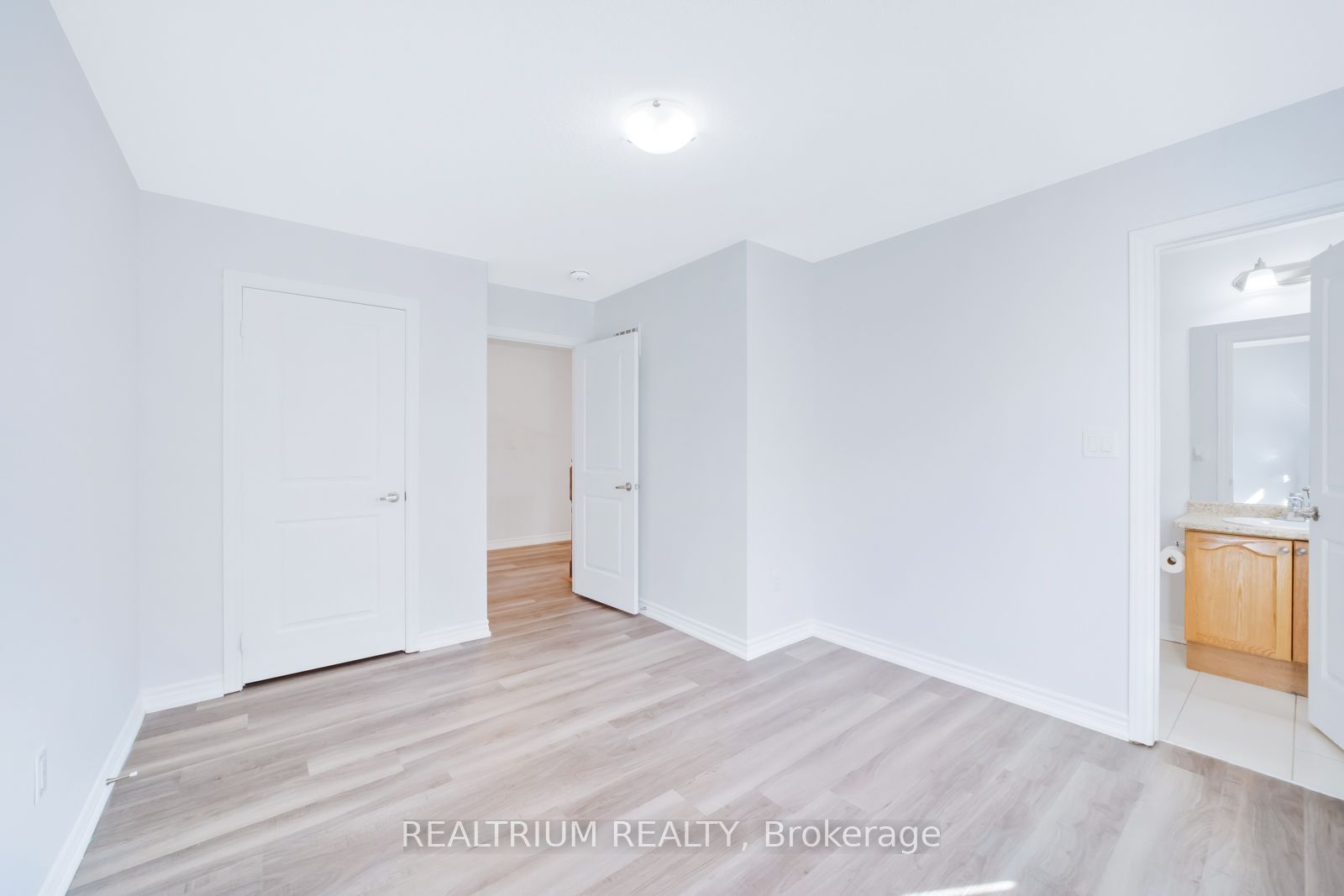 22 Clockwork Drive Property Photo 28