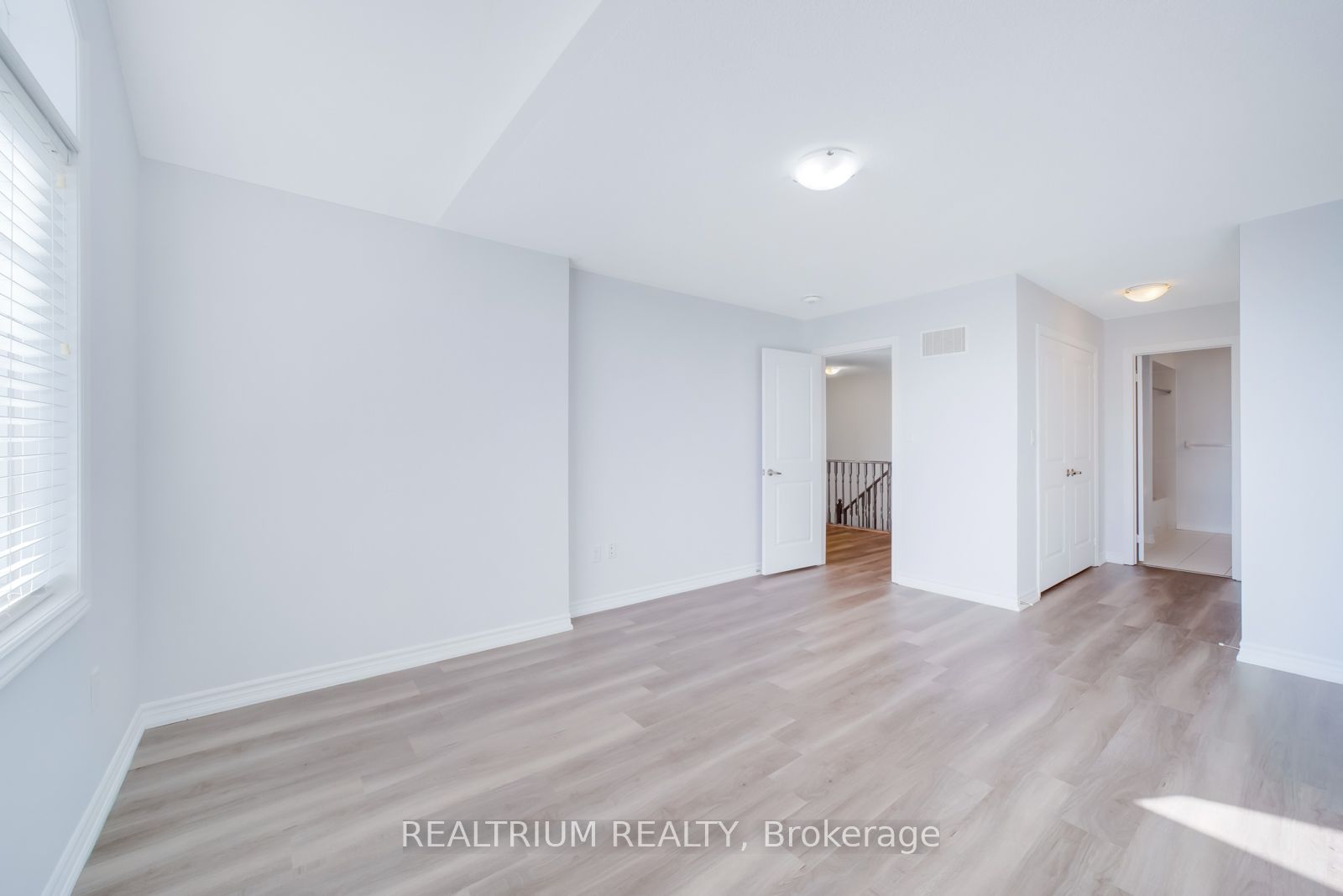 22 Clockwork Drive Property Photo 31