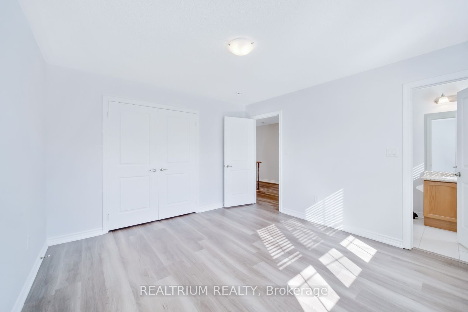 22 Clockwork Drive Property Photo 36