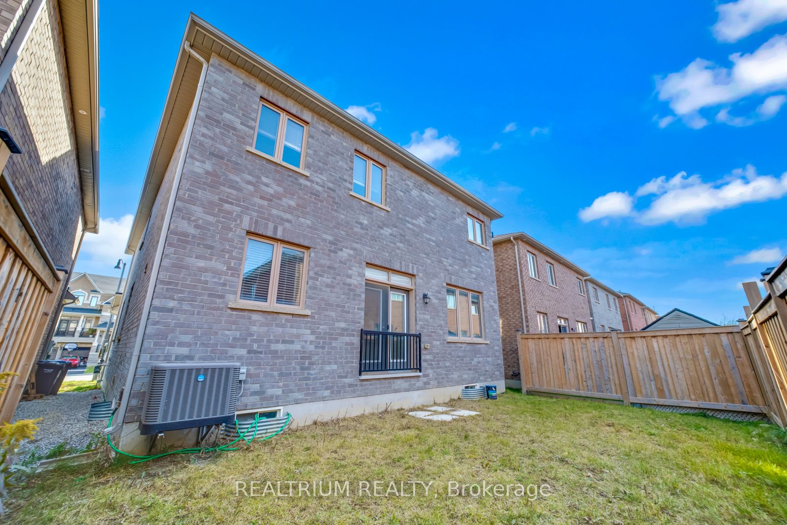 22 Clockwork Drive Property Photo 45