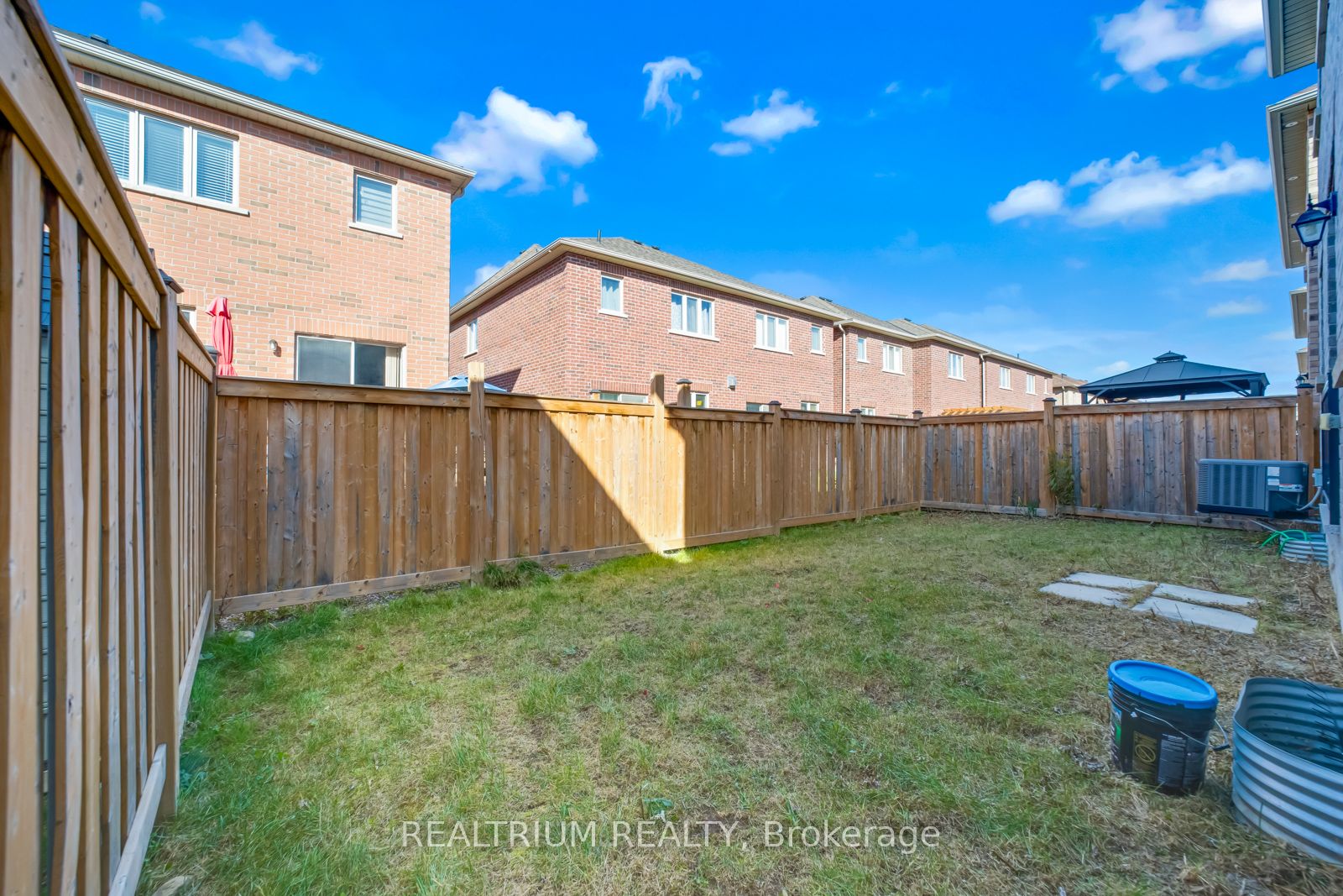 22 Clockwork Drive Property Photo 46