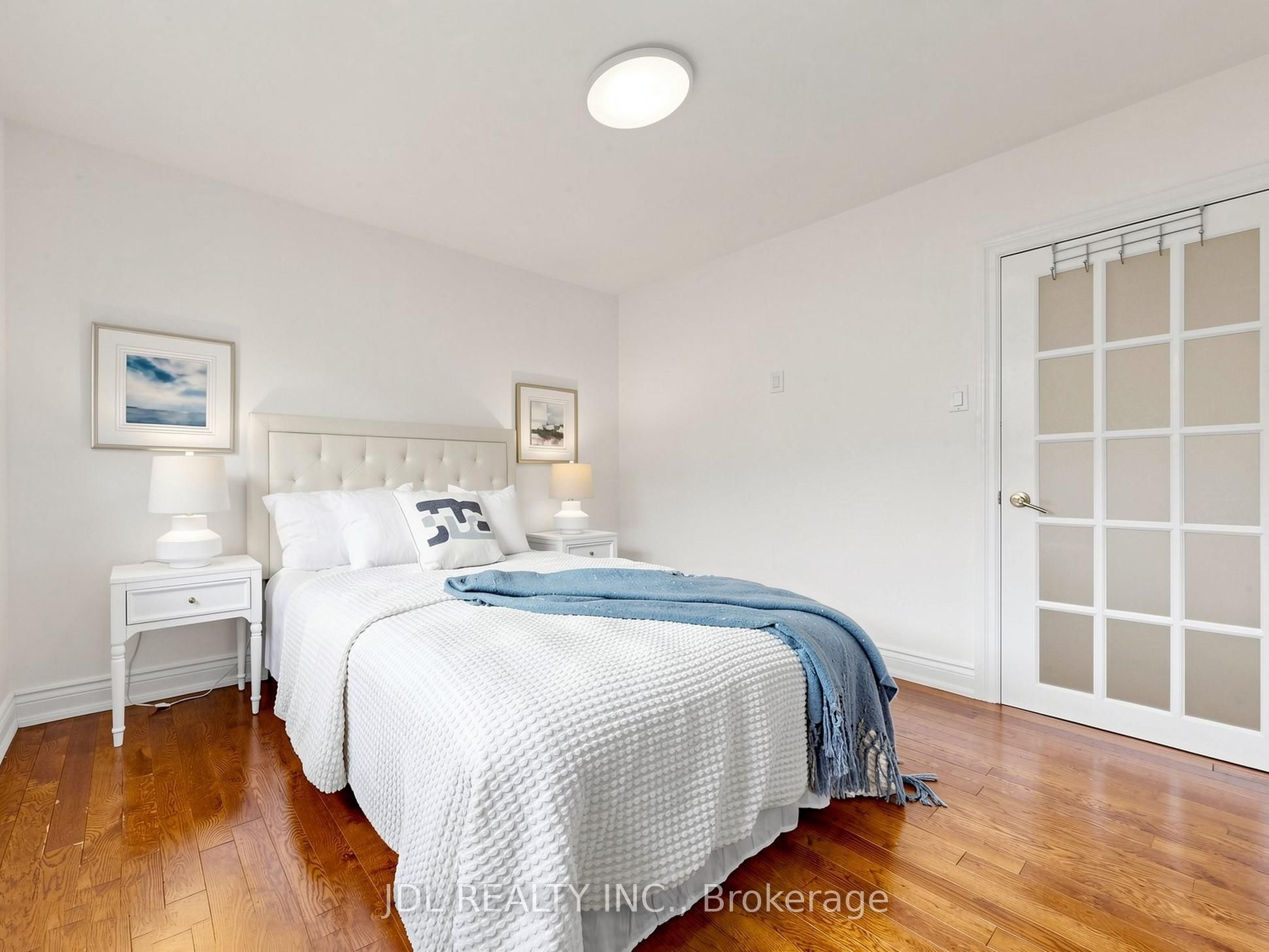 32 Ashmount Crescent Property Photo 25