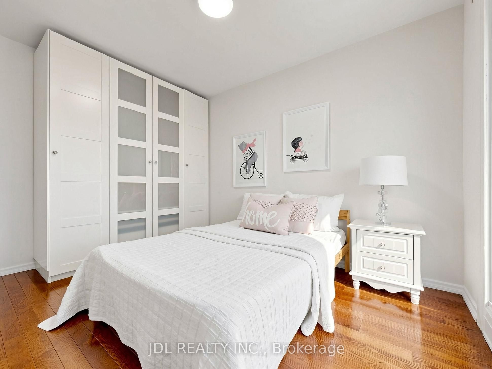 32 Ashmount Crescent Property Photo 28