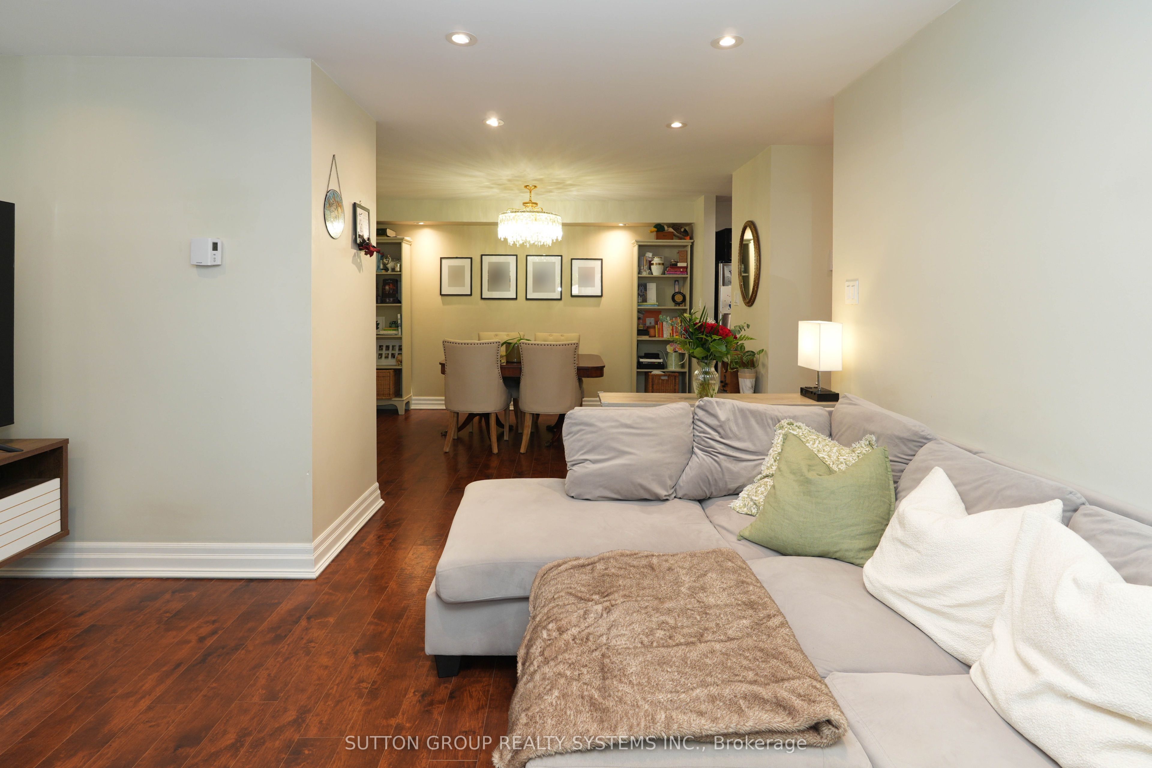 1508 Pilgrims Way 812 Property Photo 13