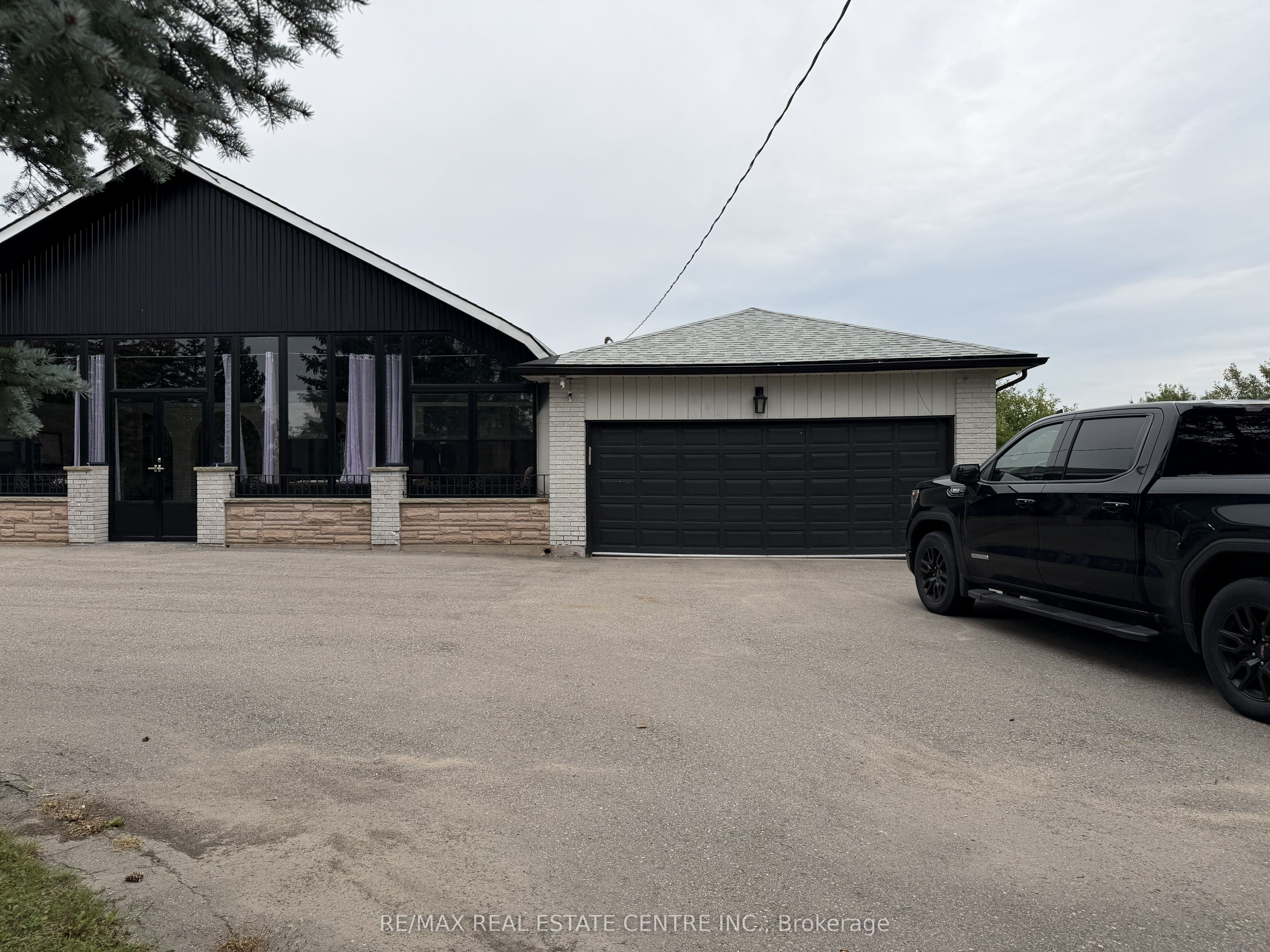 13199 Centreville Creek Road Property Photo 2