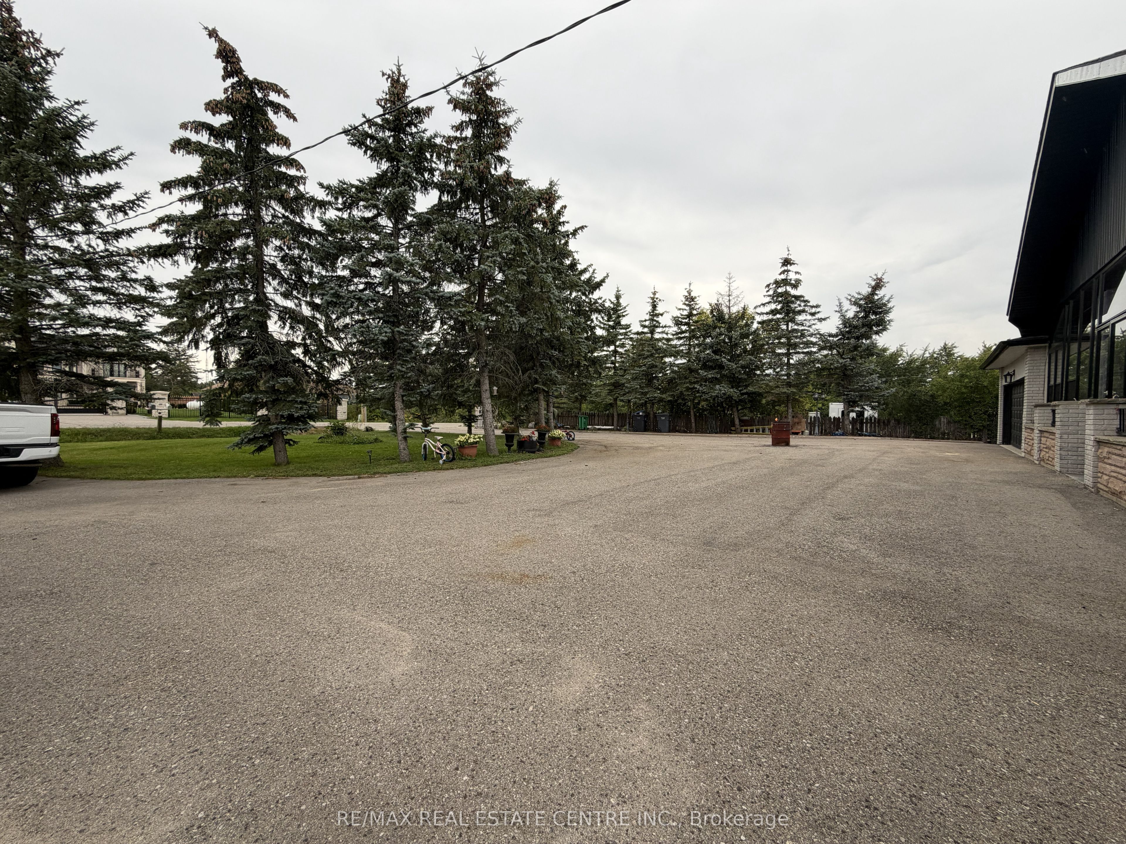 13199 Centreville Creek Road Property Photo 4