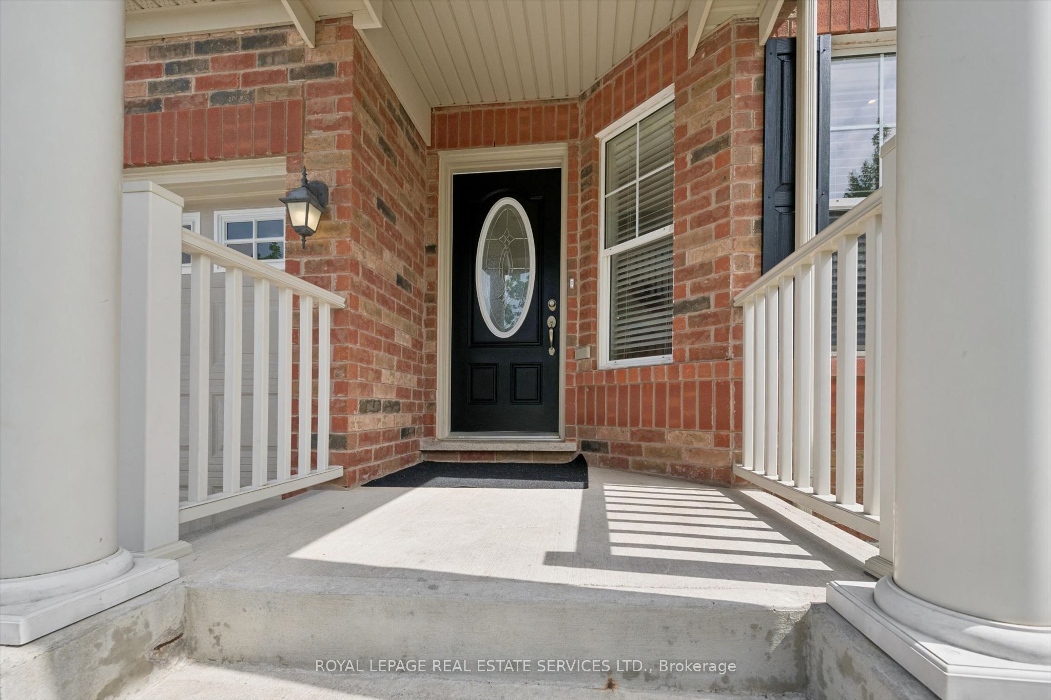 937 Vickerman Way Property Photo 4