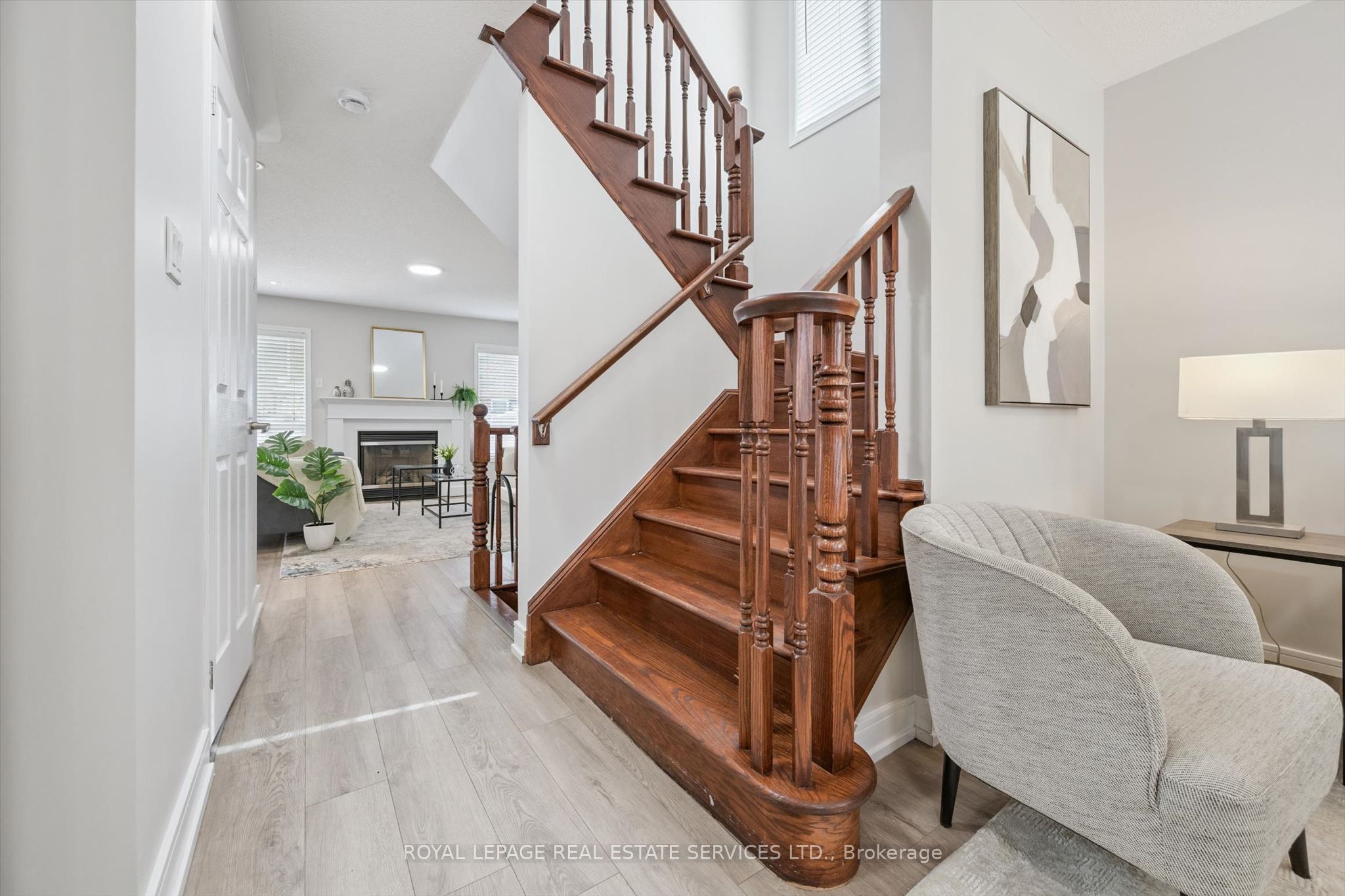 937 Vickerman Way Property Photo 10