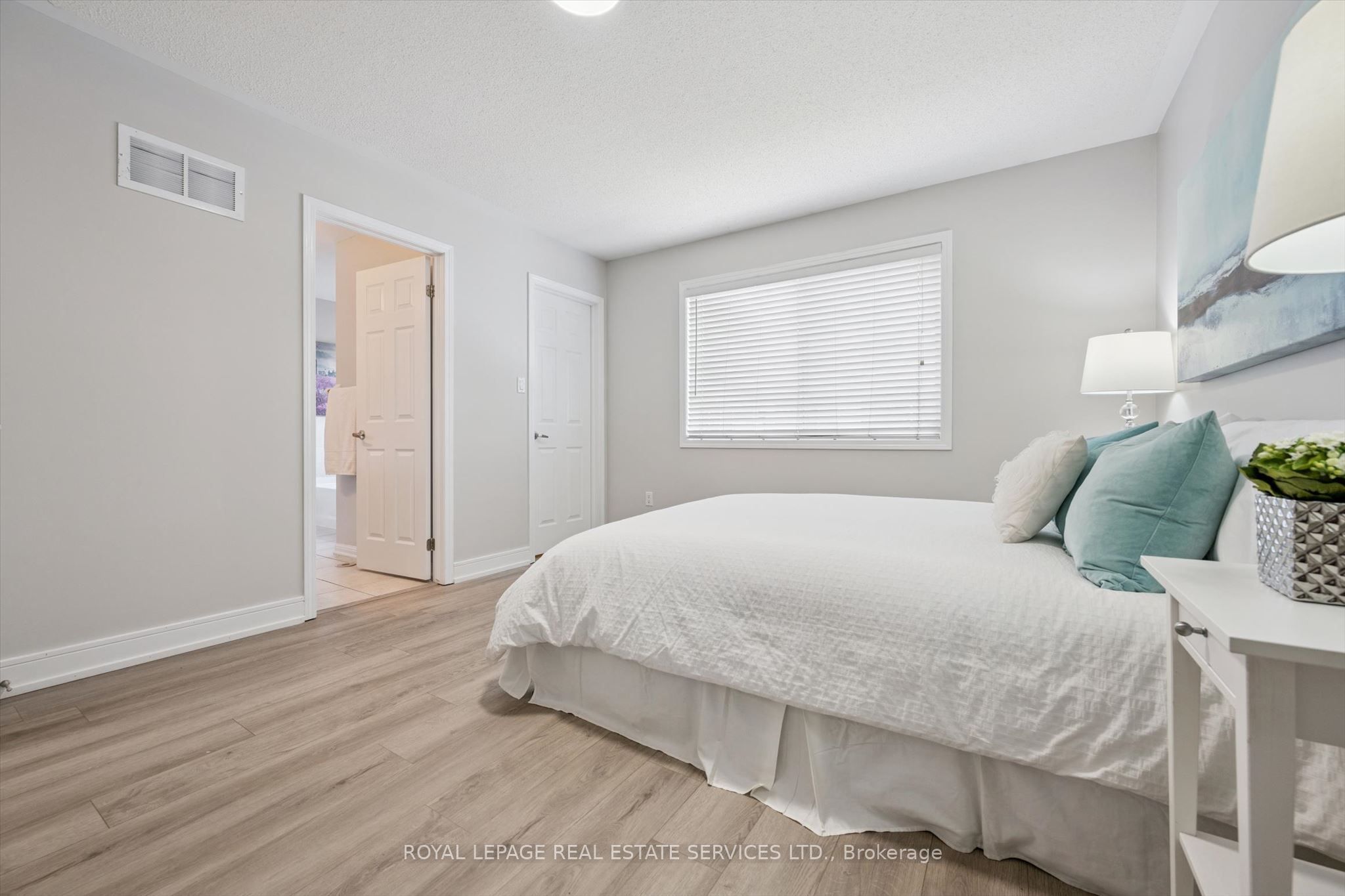 937 Vickerman Way Property Photo 24