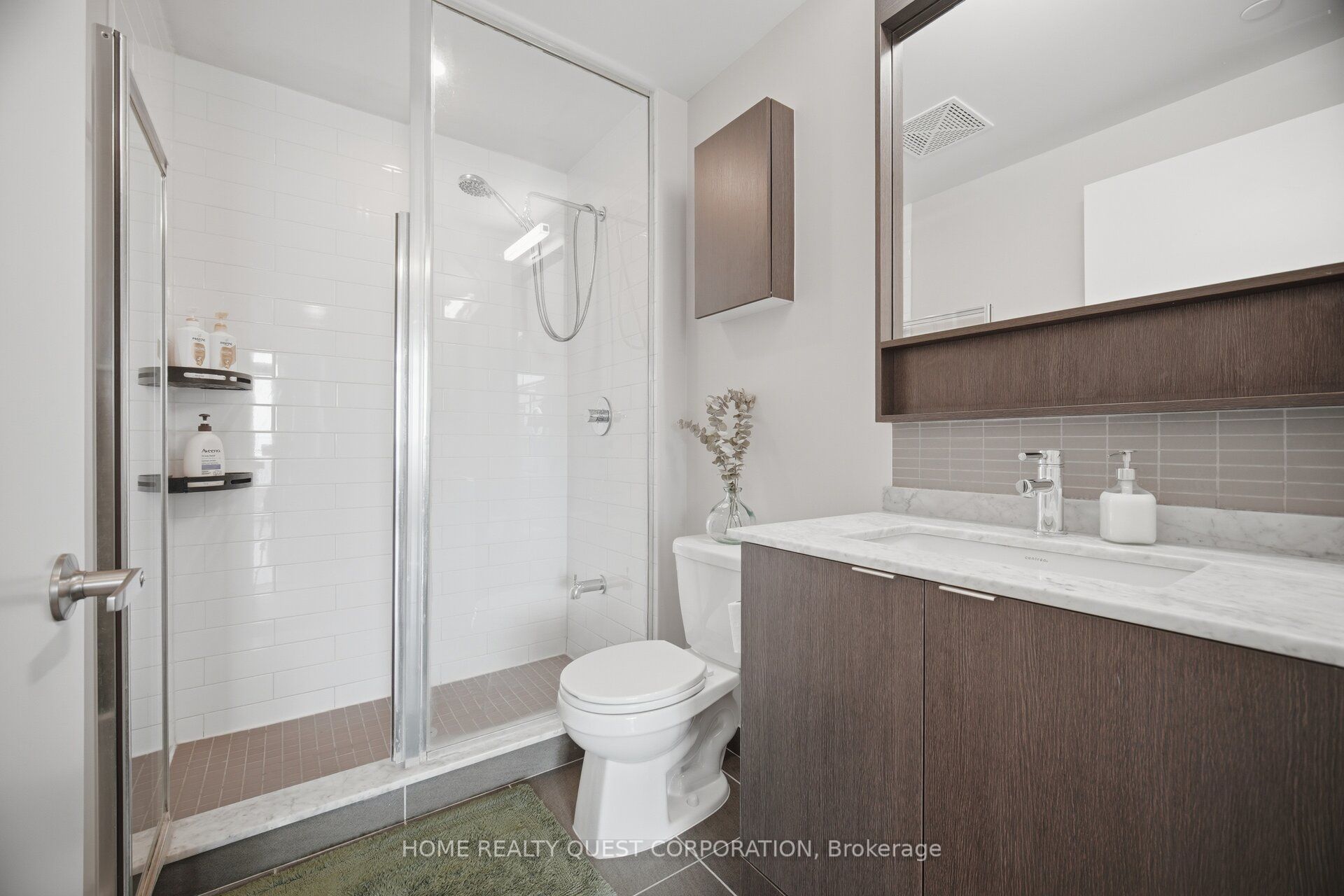 2560 Eglinton Avenue W 2205 Property Photo 10
