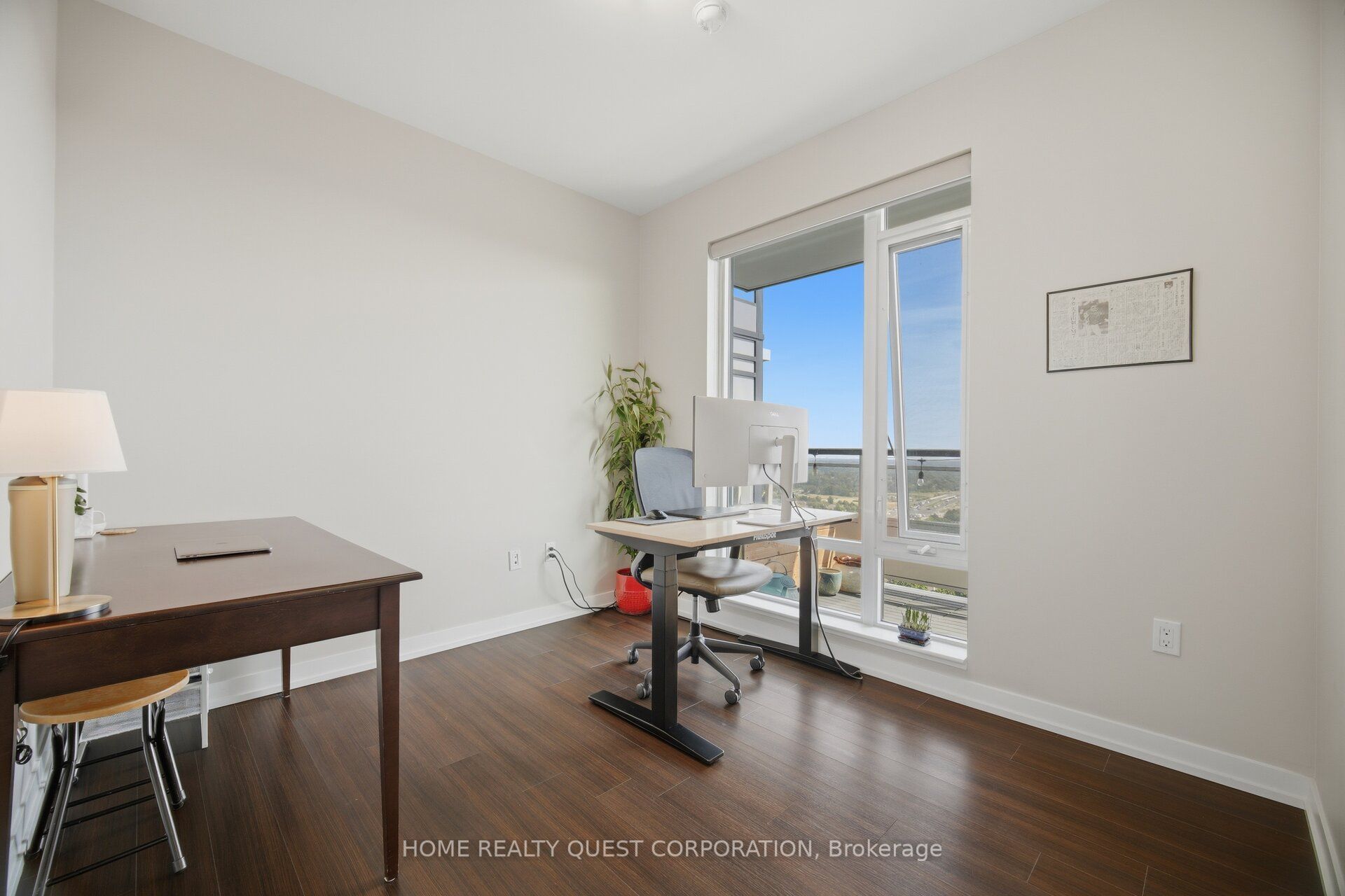 2560 Eglinton Avenue W 2205 Property Photo 11