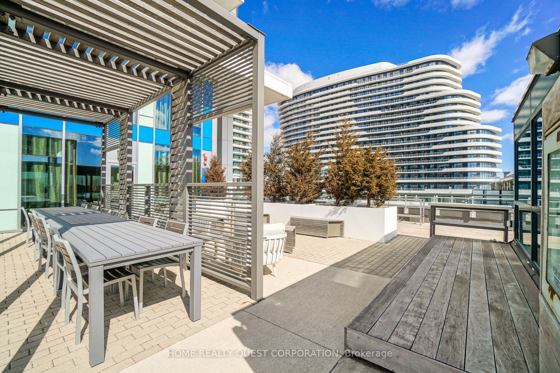 2560 Eglinton Avenue W 2205 Property Photo 24