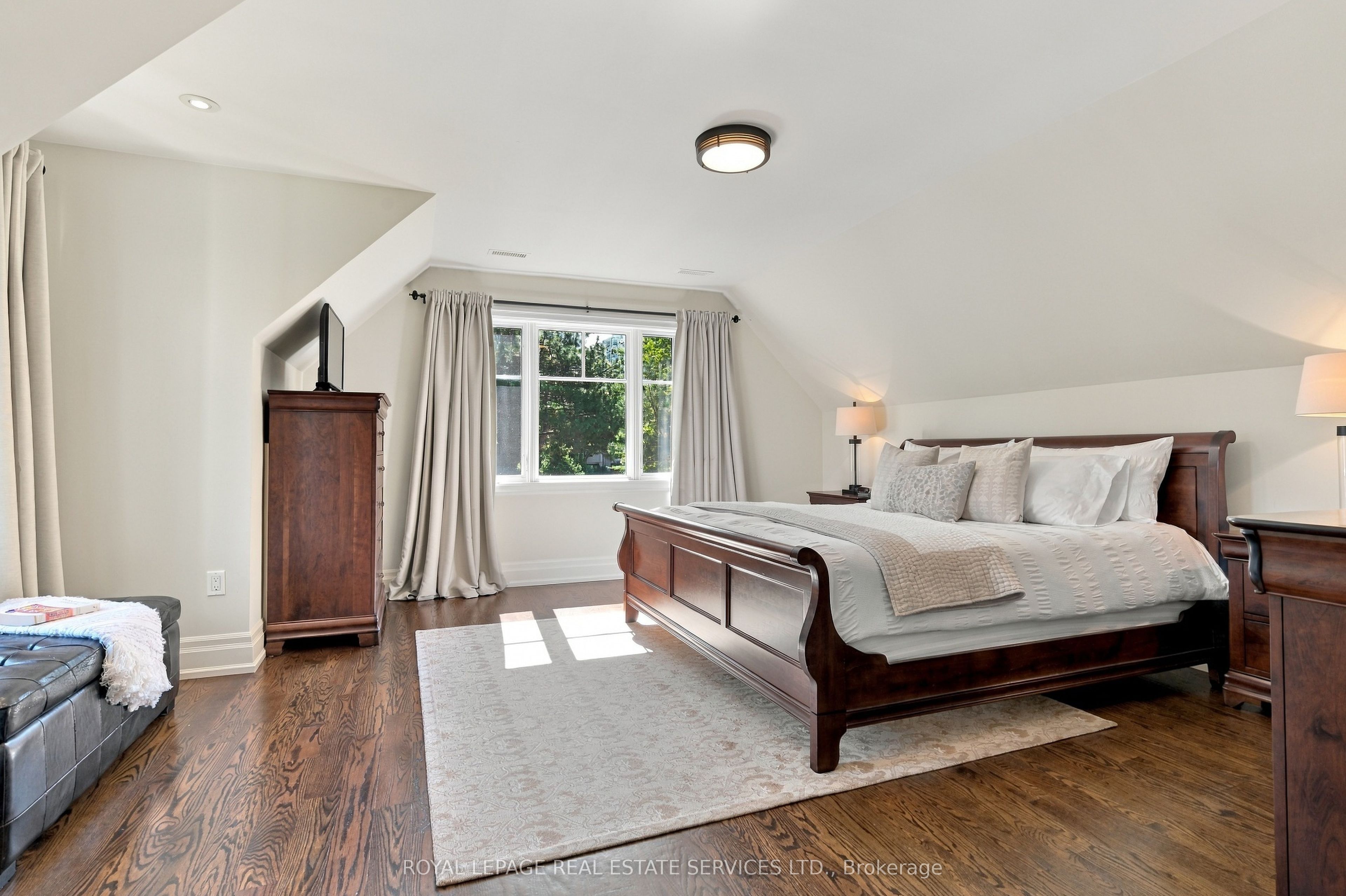 125 Ulster Drive Property Photo 26