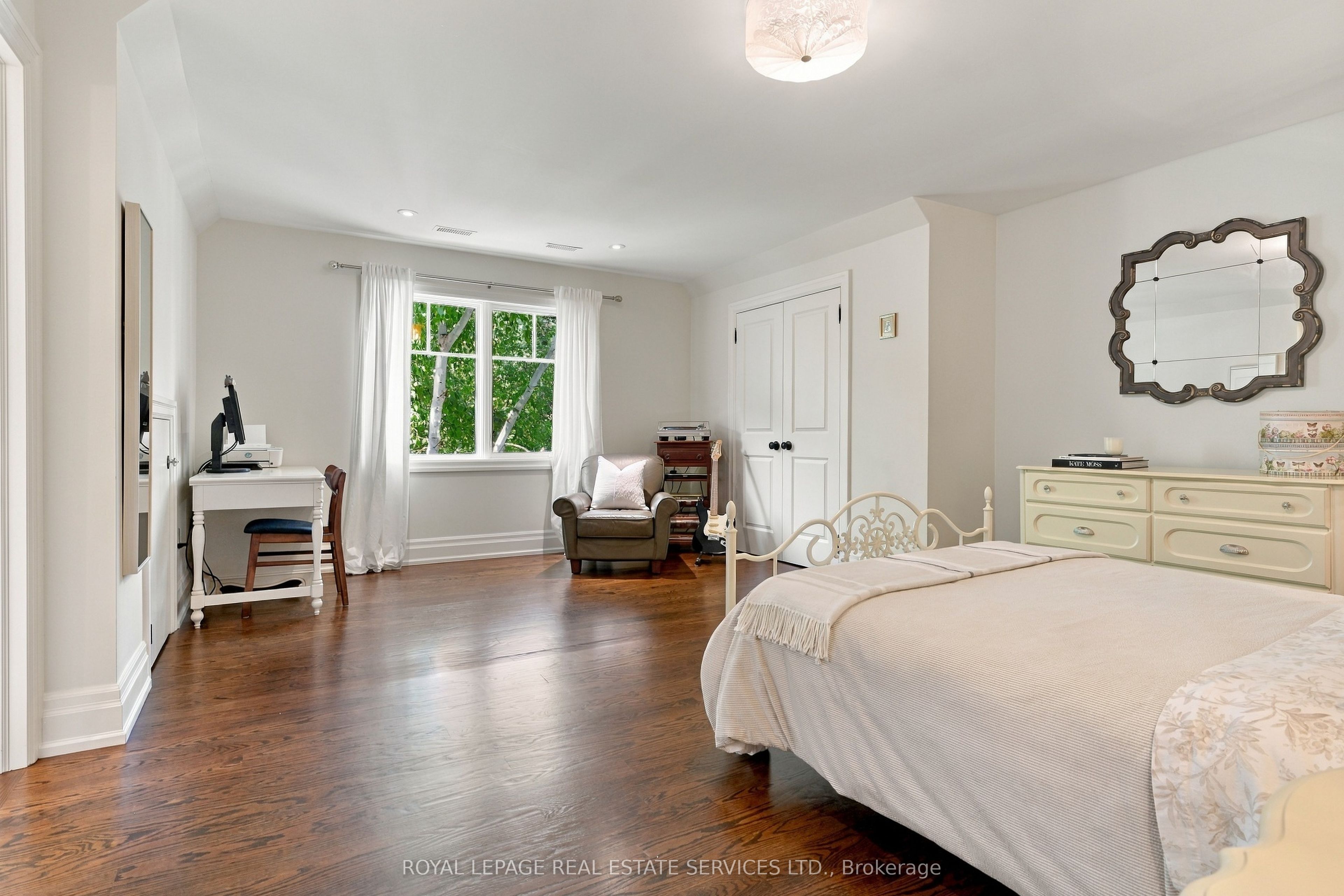 125 Ulster Drive Property Photo 33