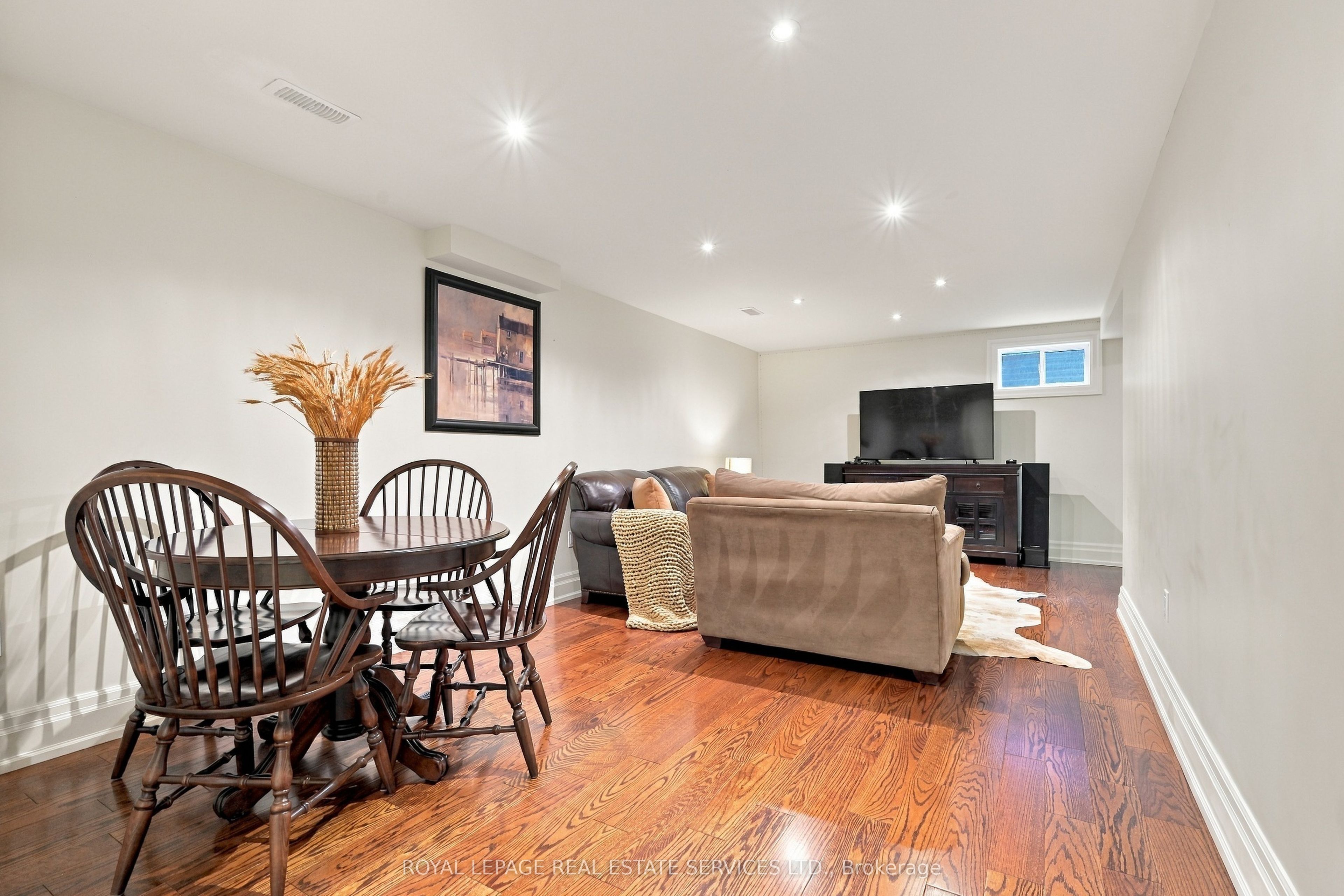 125 Ulster Drive Property Photo 37