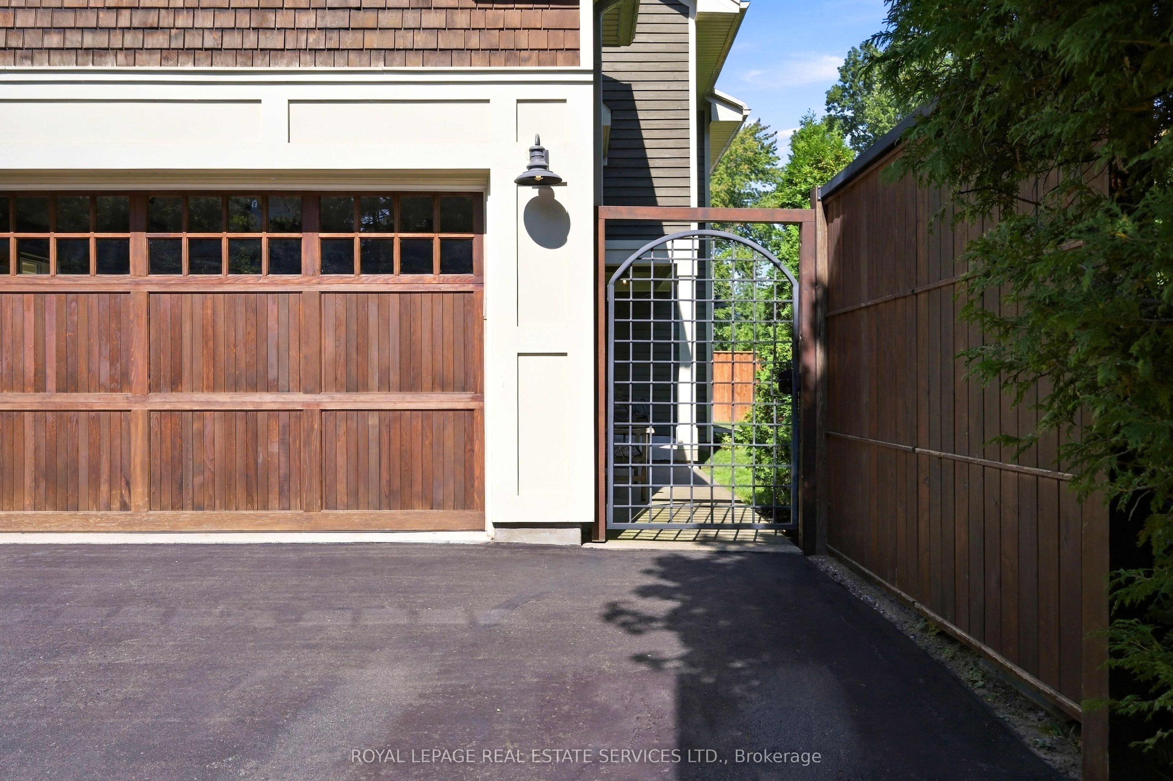 125 Ulster Drive Property Photo 42