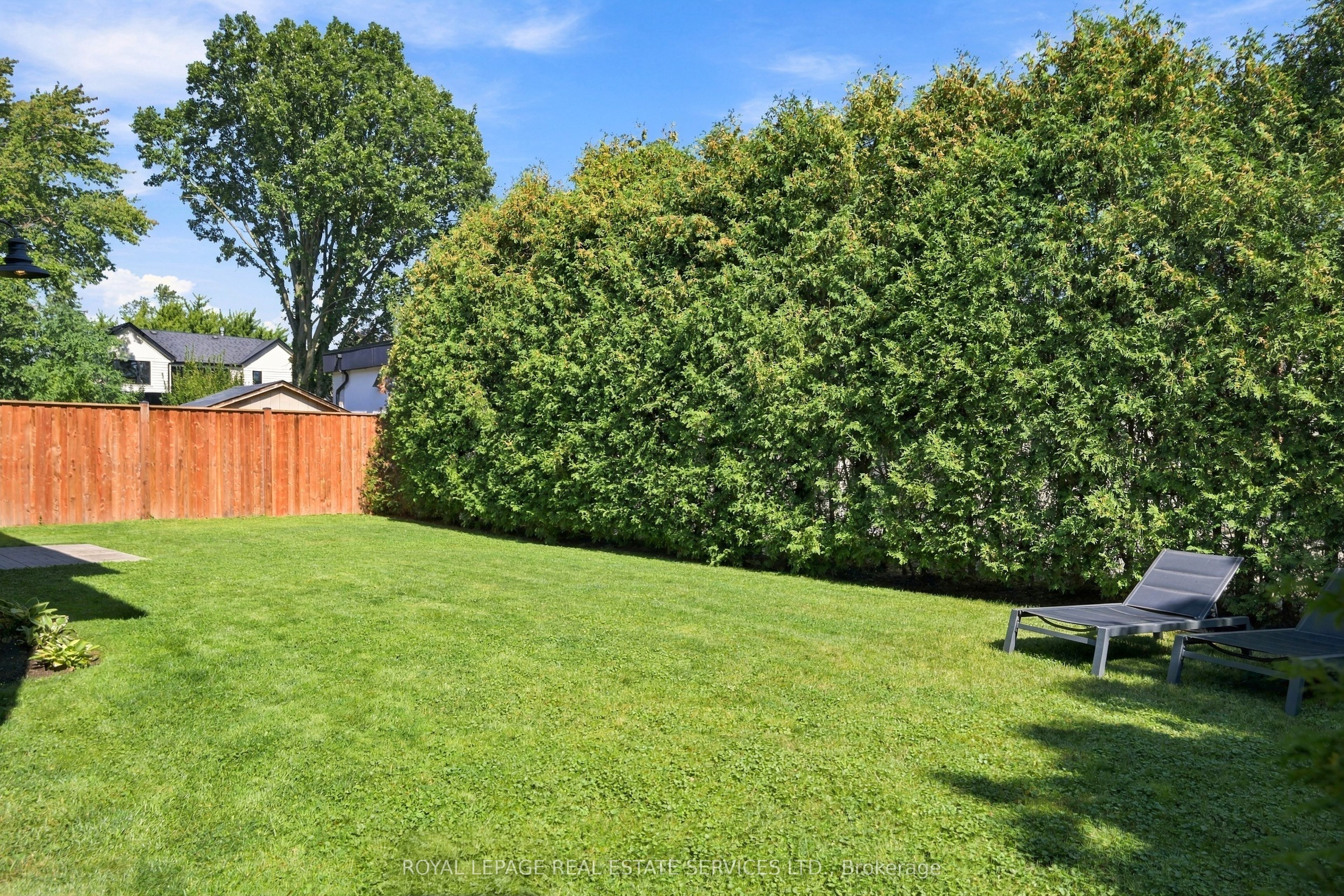 125 Ulster Drive Property Photo 43