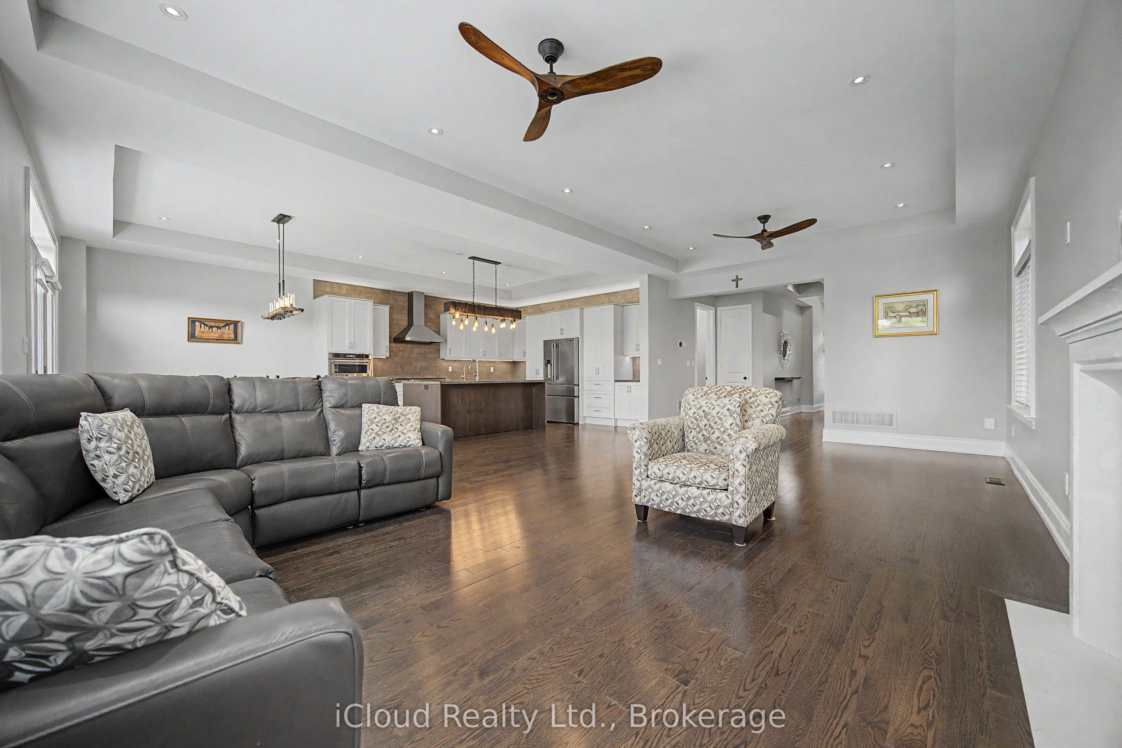 47 West Branch Drive Property Photo 9