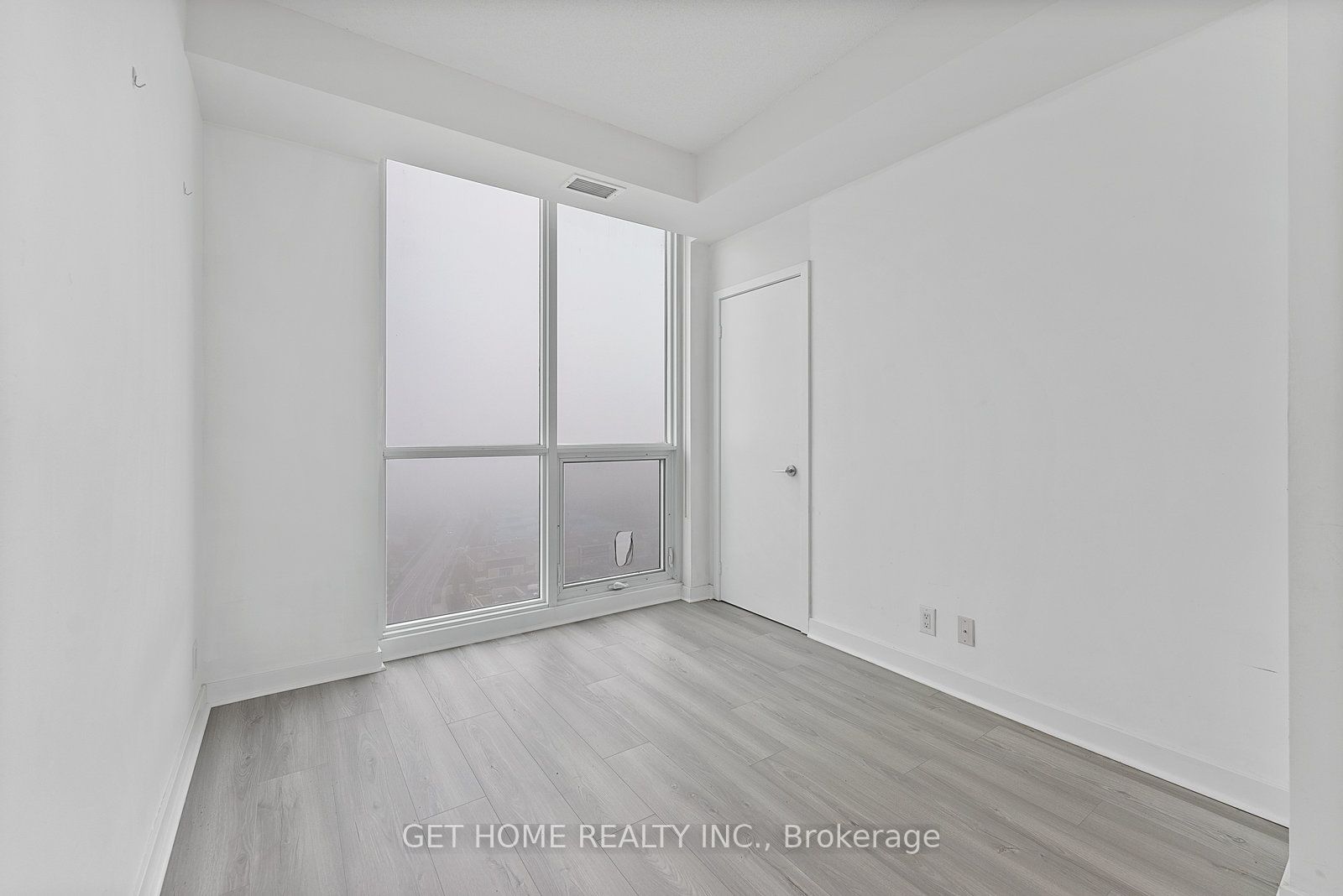 3985 Grand Park Drive 2005 Property Photo 24