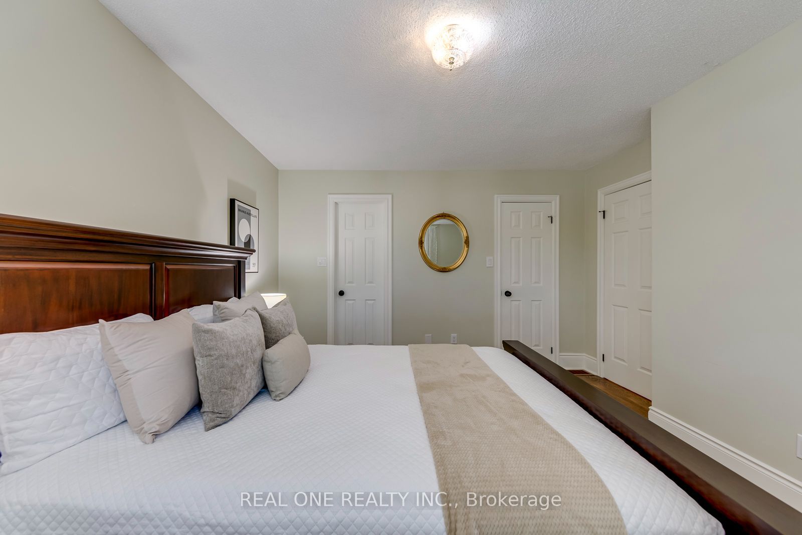 1384 Bramblewood Green Property Photo 29