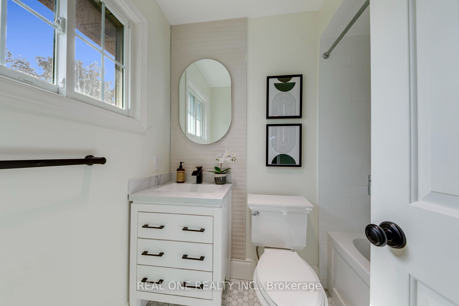 1384 Bramblewood Green Property Photo 30