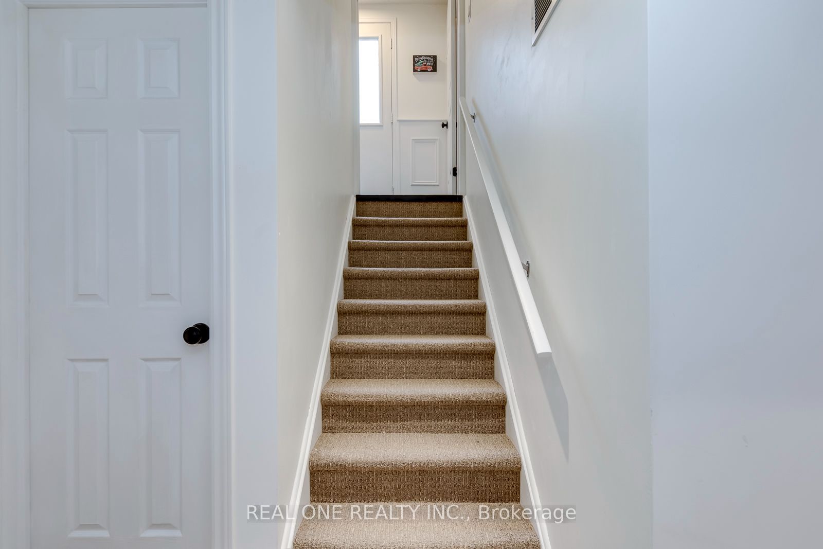 1384 Bramblewood Green Property Photo 36