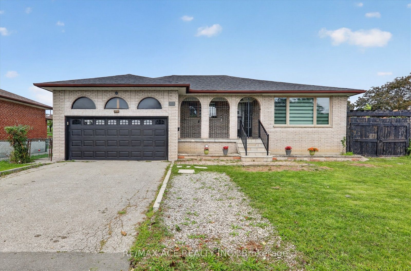 124 Honeywood Road