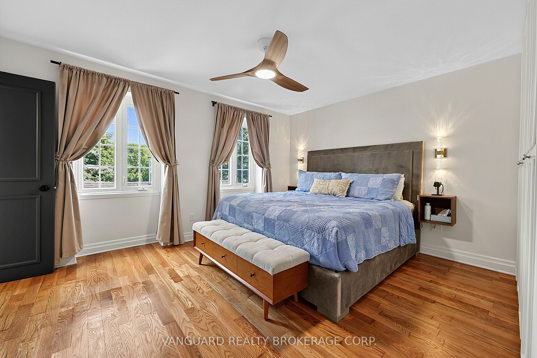 336 Dingle Court Property Photo 11