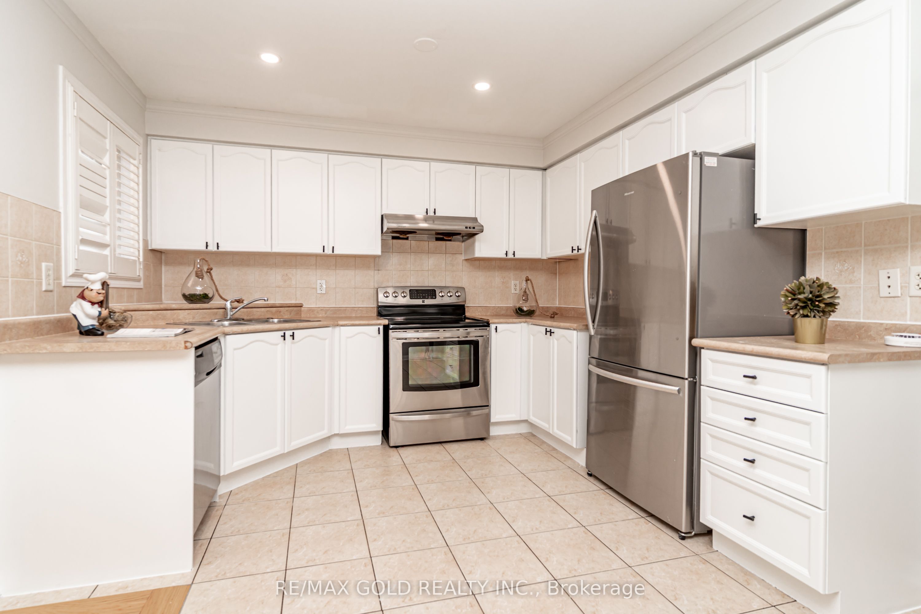 34 Jingle Crescent Property Photo 14