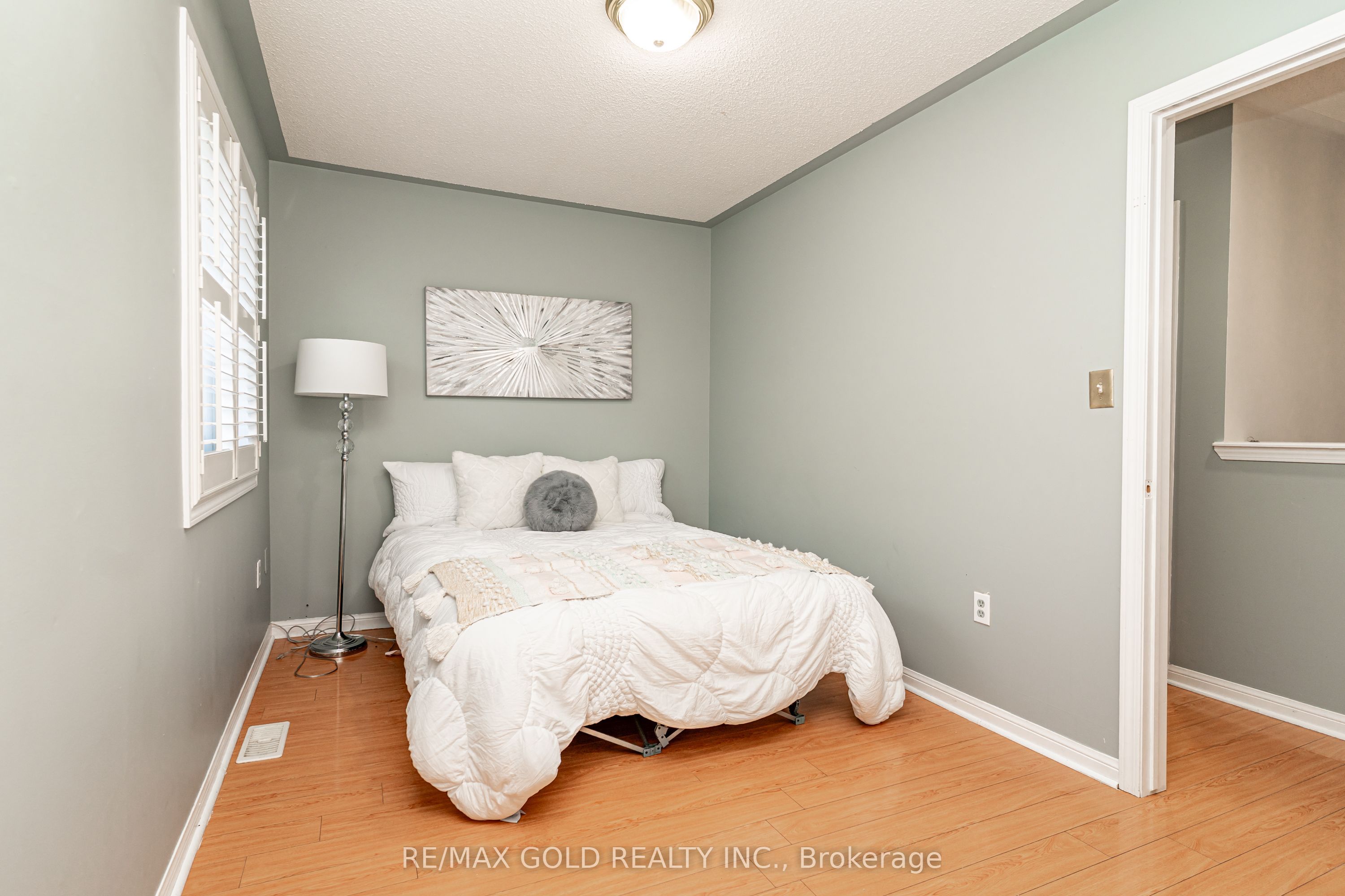 34 Jingle Crescent Property Photo 33