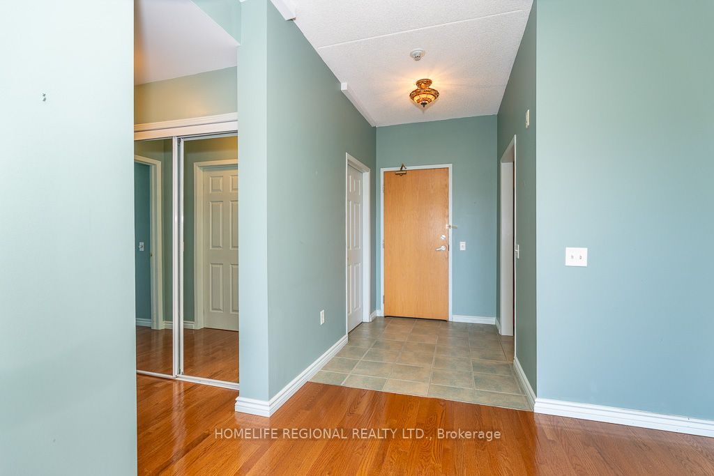 2085 Amherst Heights Drive 611 Property Photo 7