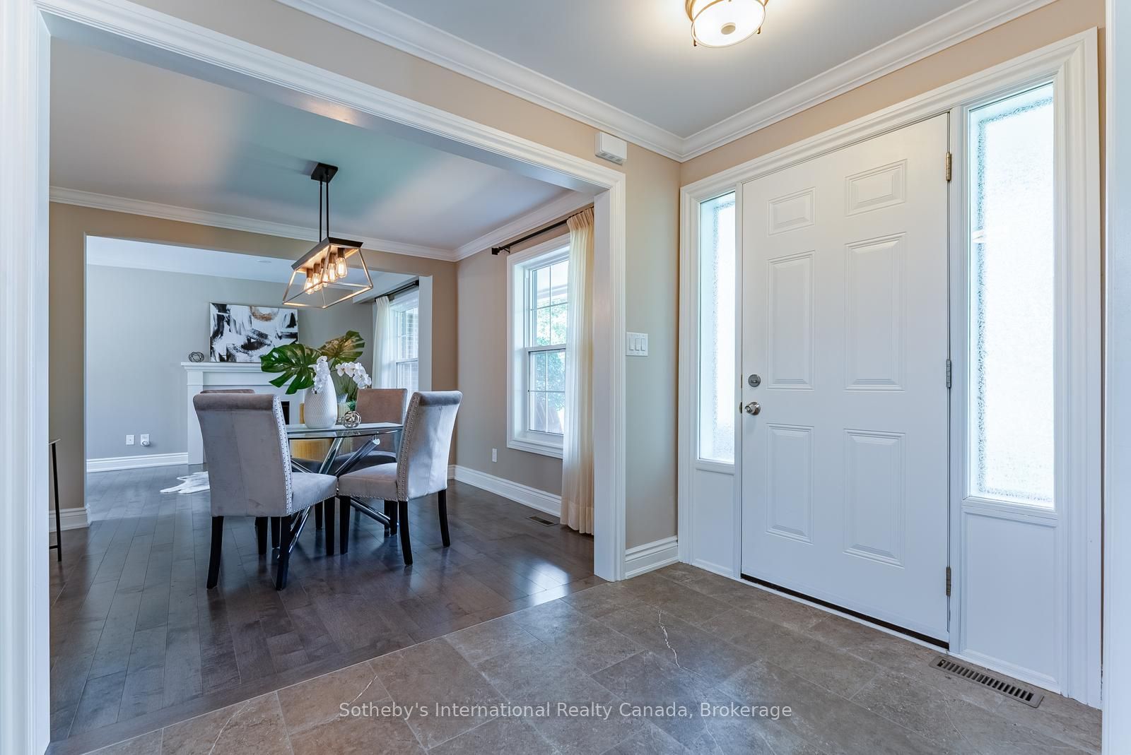 1252 Wood Place Property Photo 11