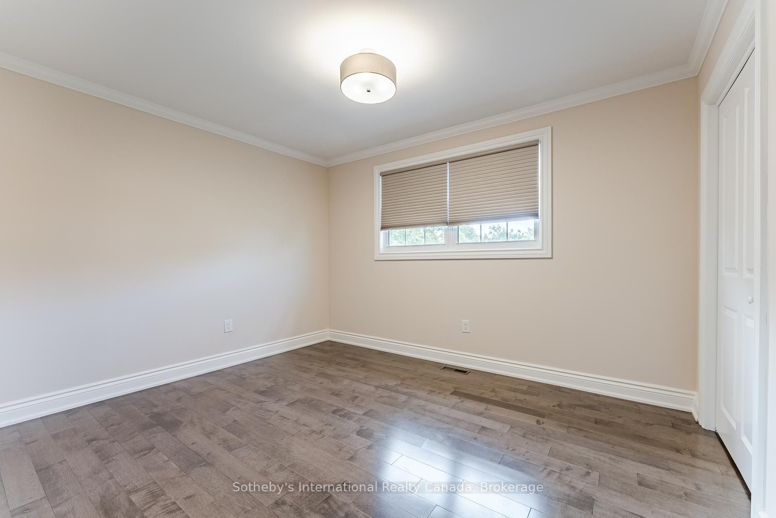 1252 Wood Place Property Photo 34