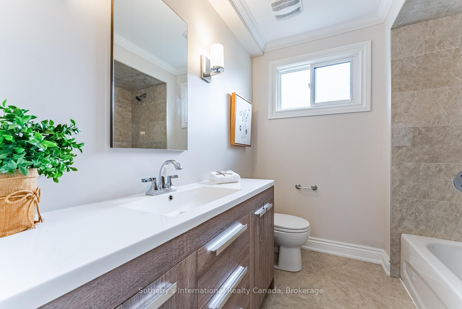 1252 Wood Place Property Photo 35