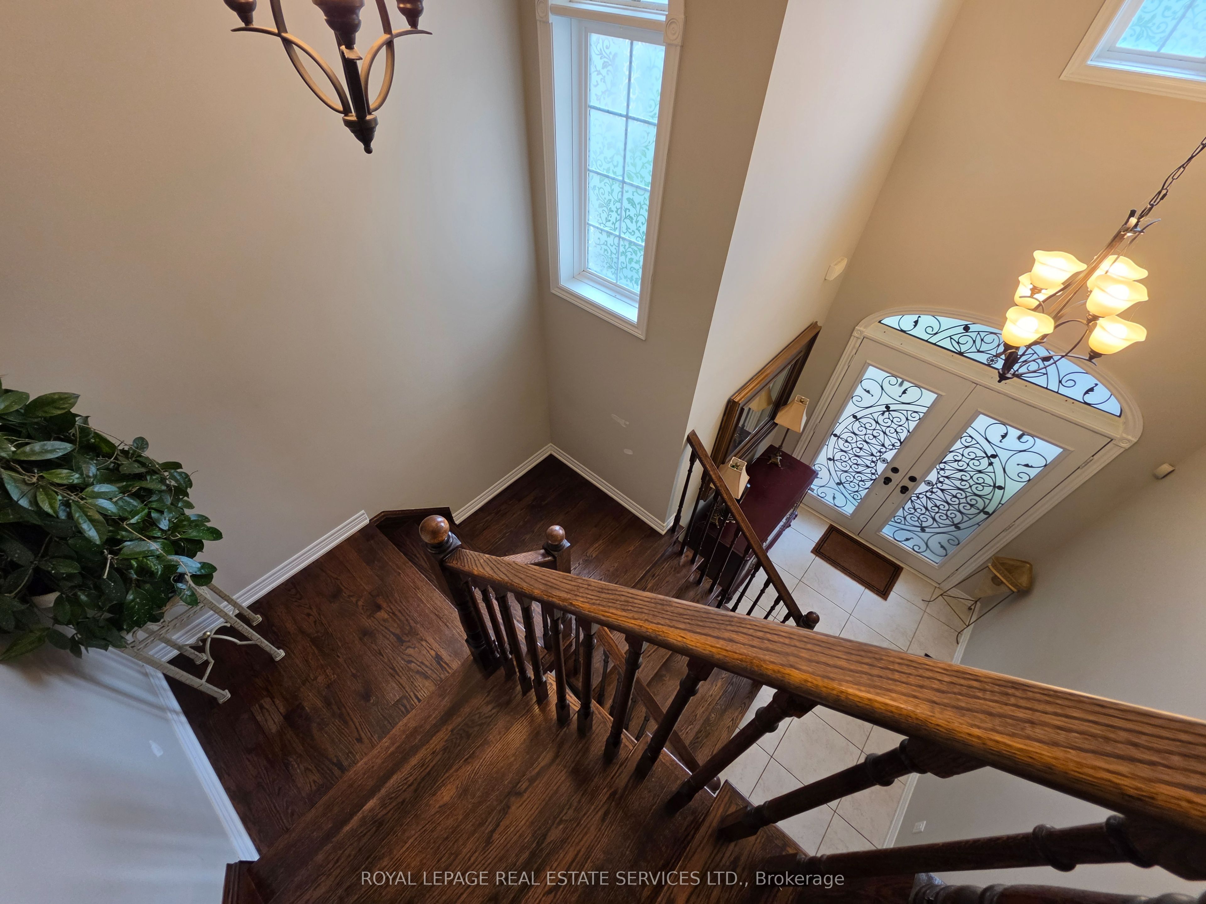 2488 Millstone Drive Property Photo 8