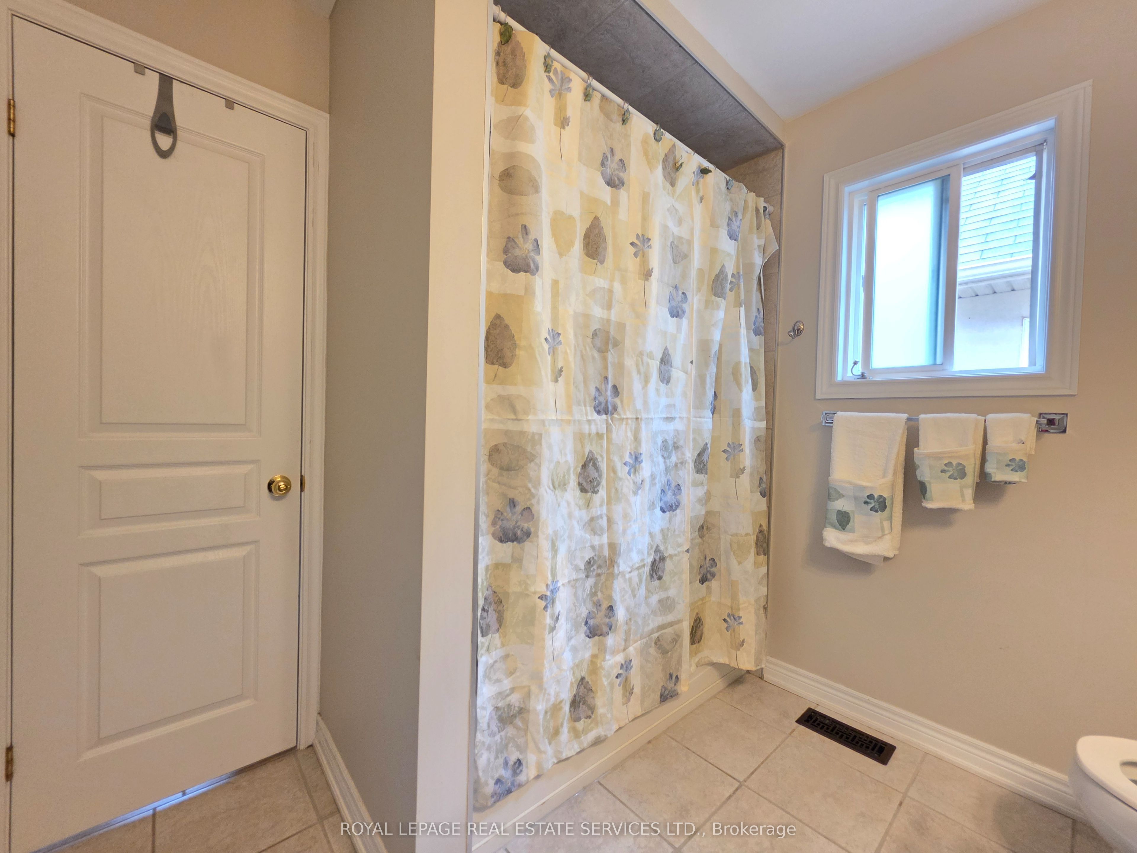 2488 Millstone Drive Property Photo 16