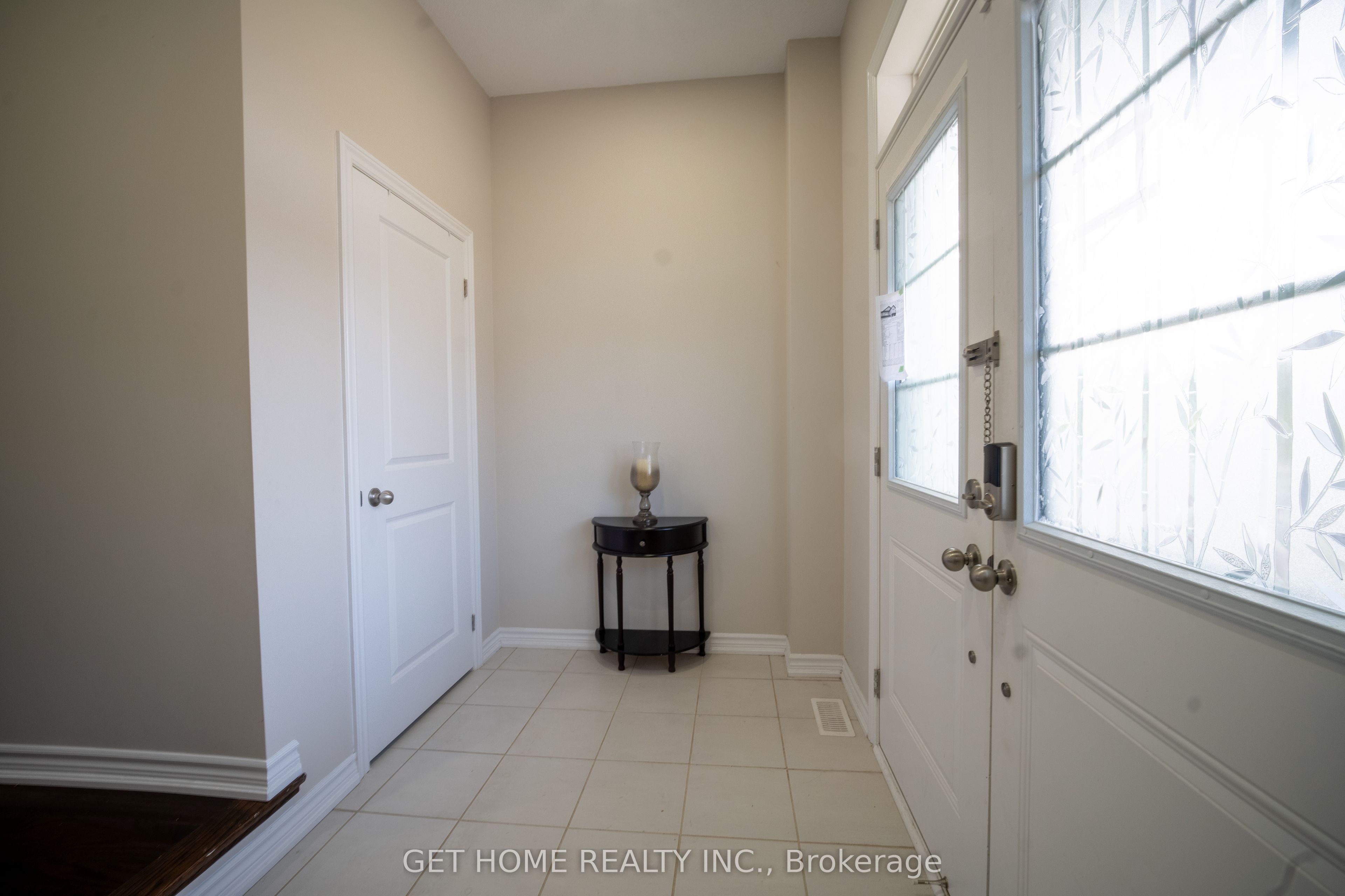 24 Bachelor Street Property Photo 5
