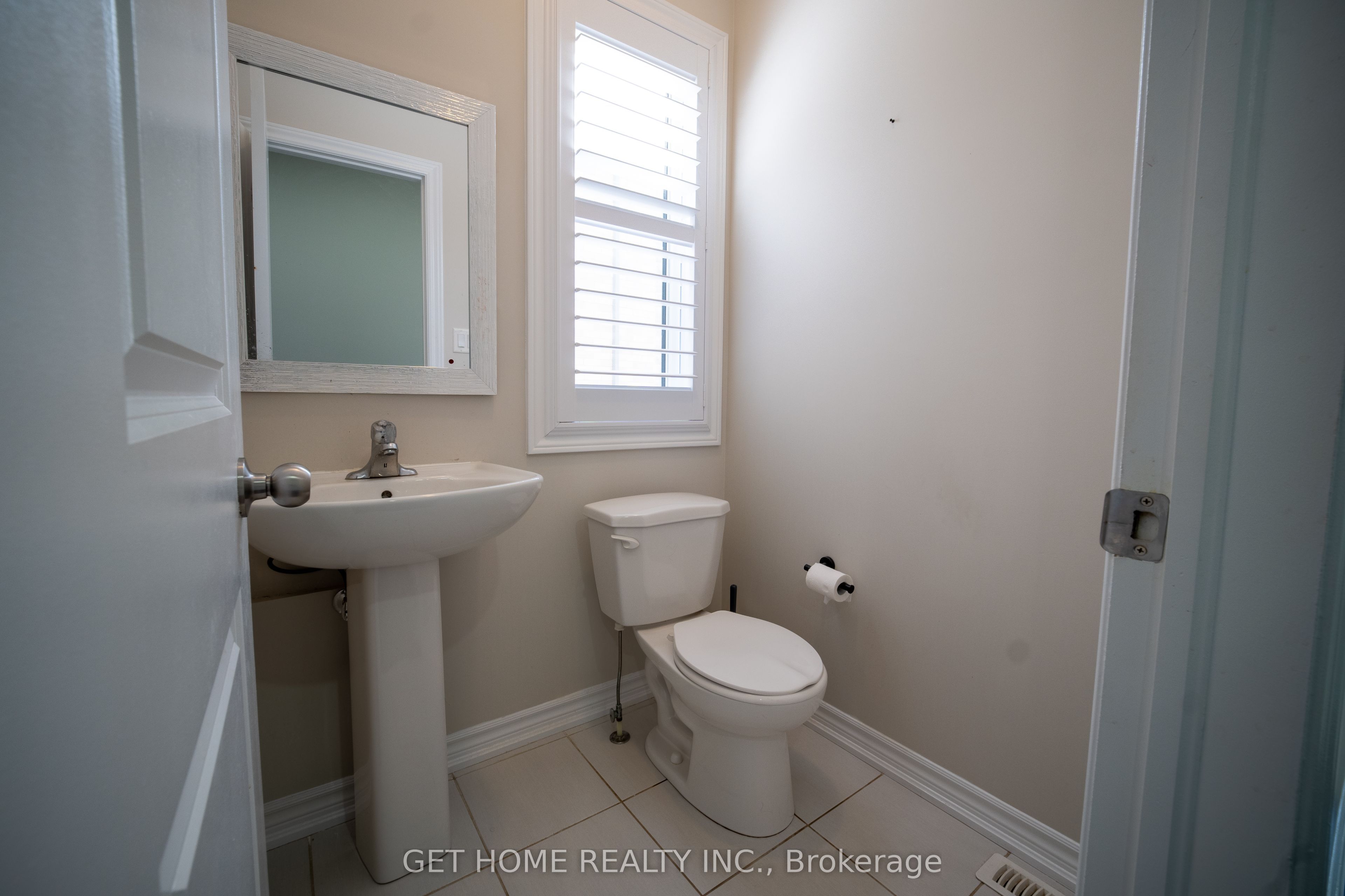 24 Bachelor Street Property Photo 12
