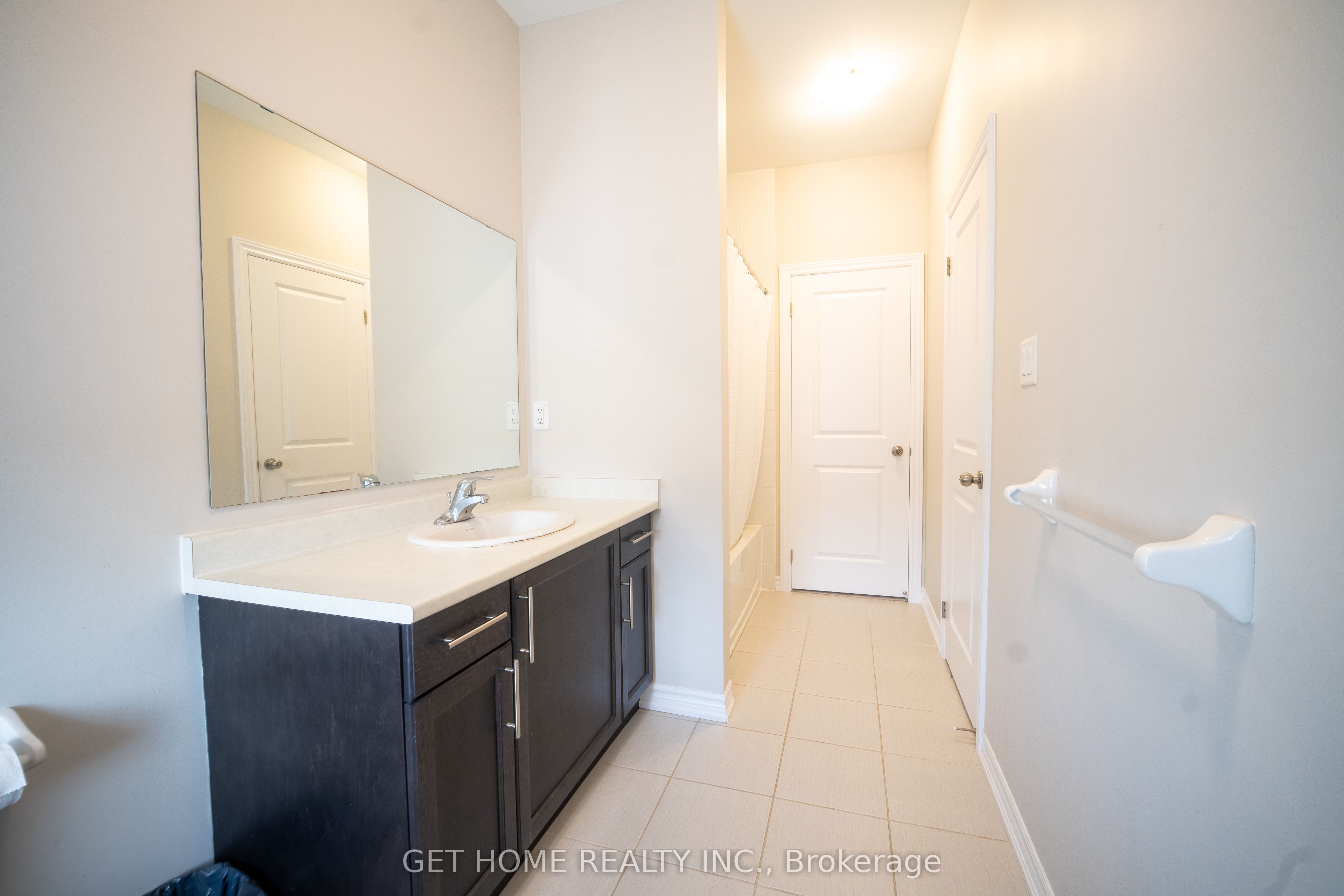 24 Bachelor Street Property Photo 29