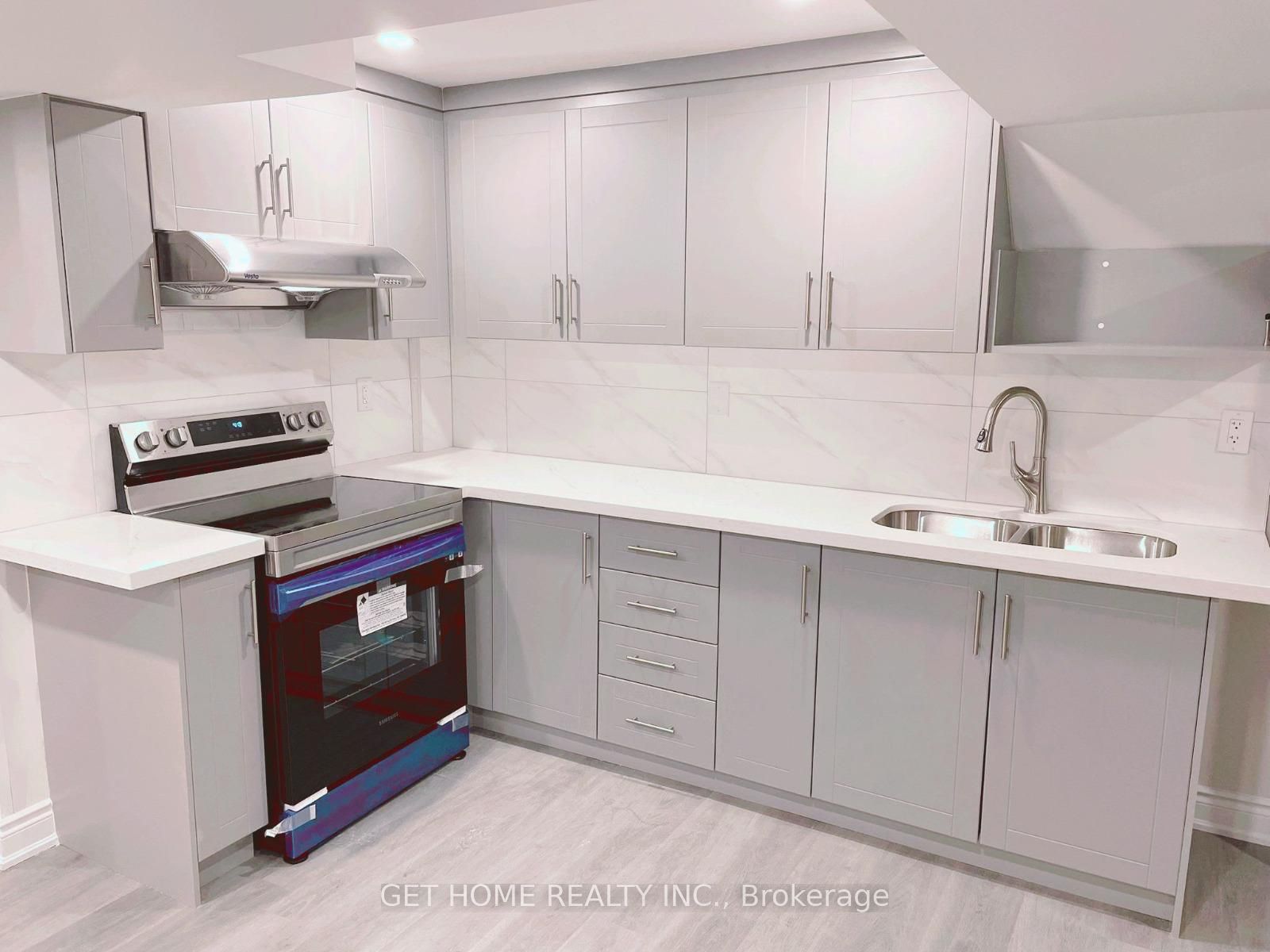 24 Bachelor Street Property Photo 34