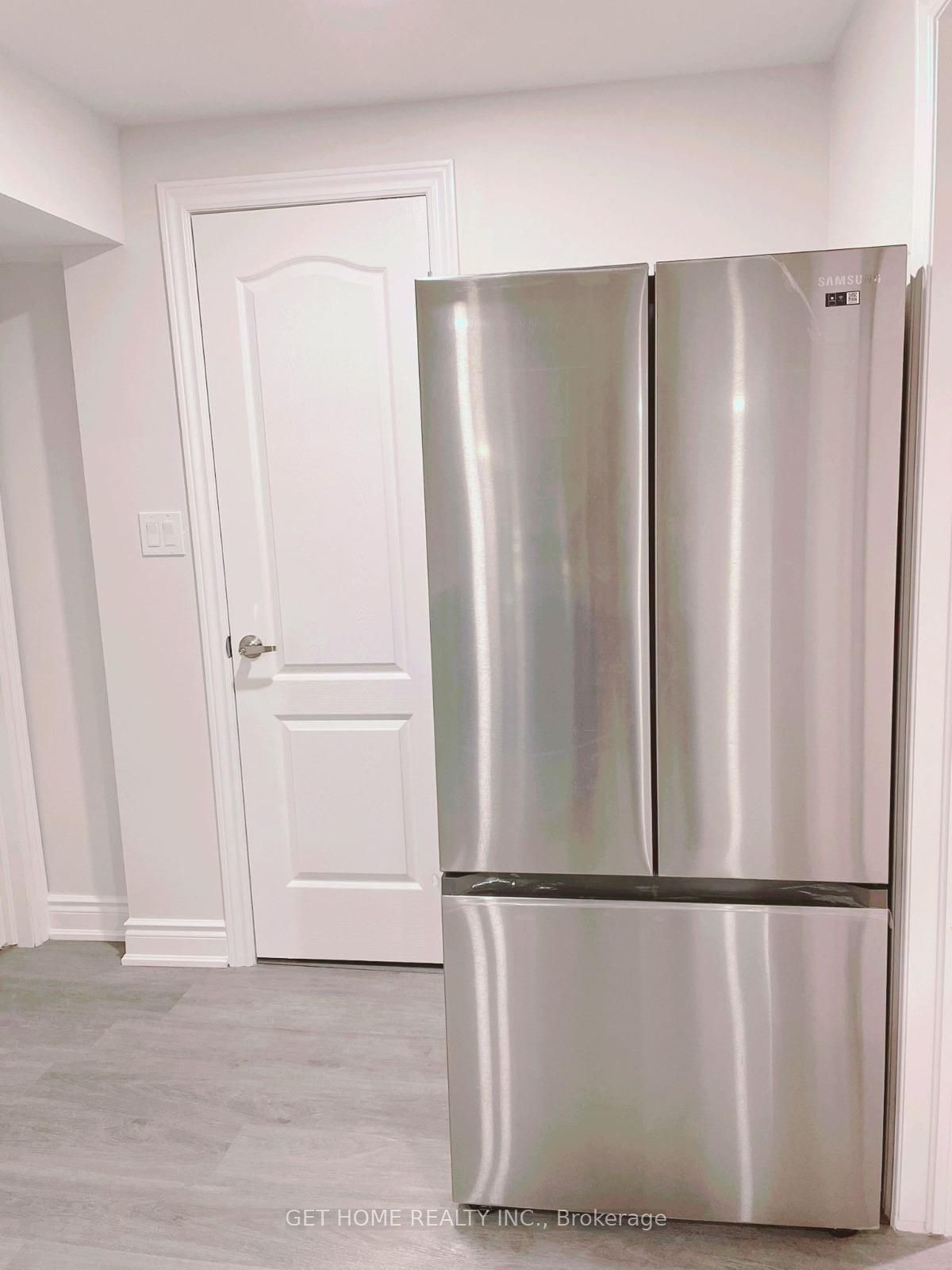 24 Bachelor Street Property Photo 35