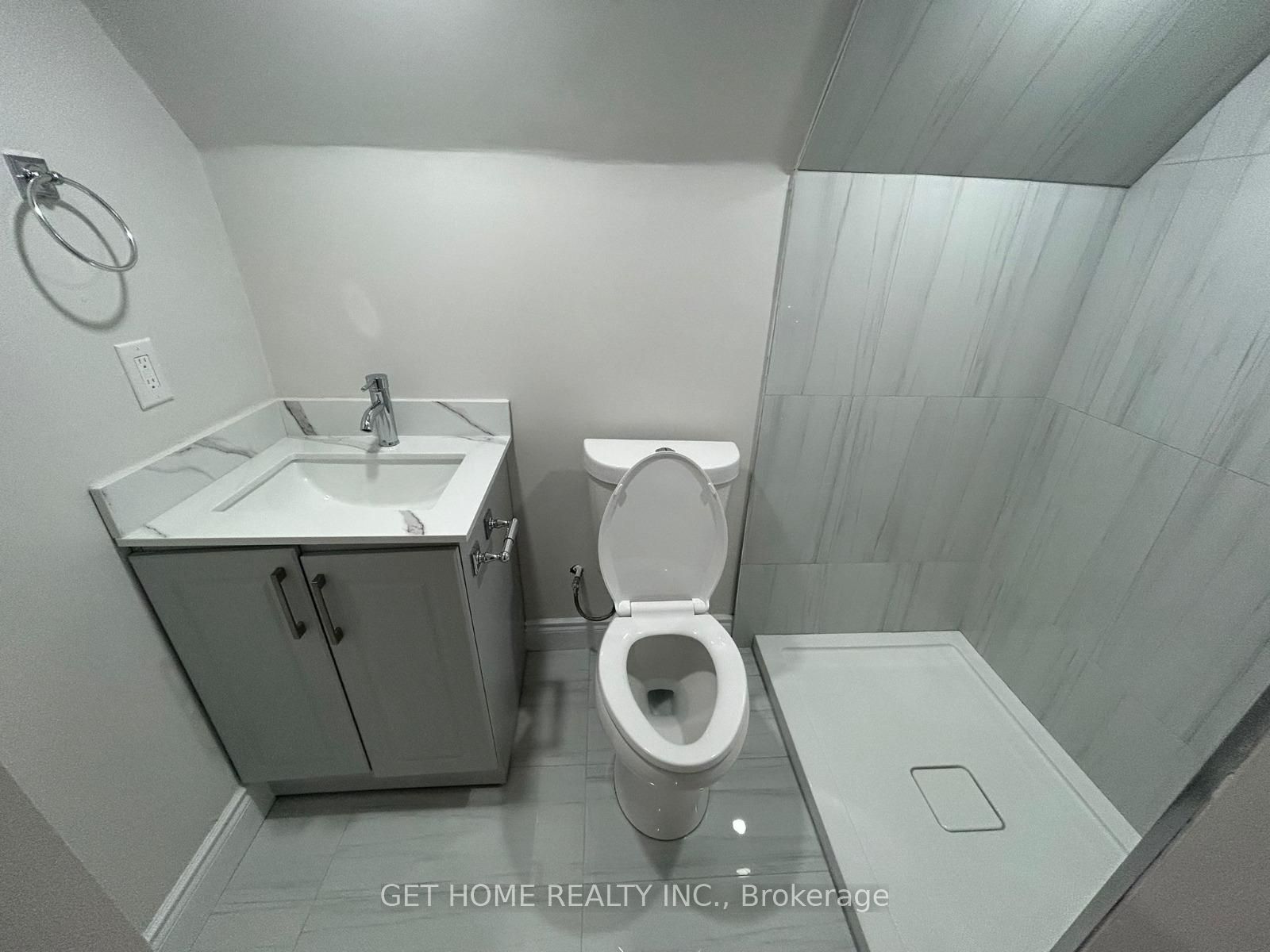 24 Bachelor Street Property Photo 40