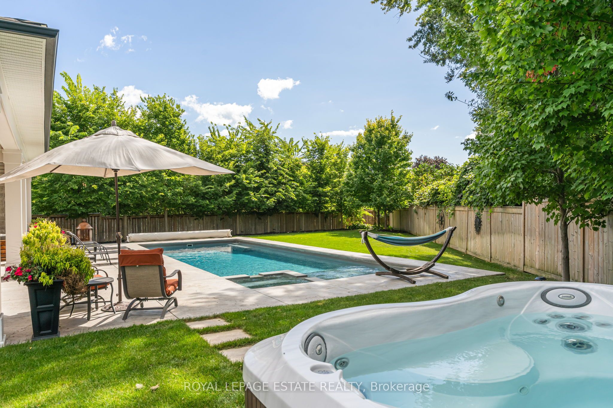 412 Saville Crescent Property Photo 45